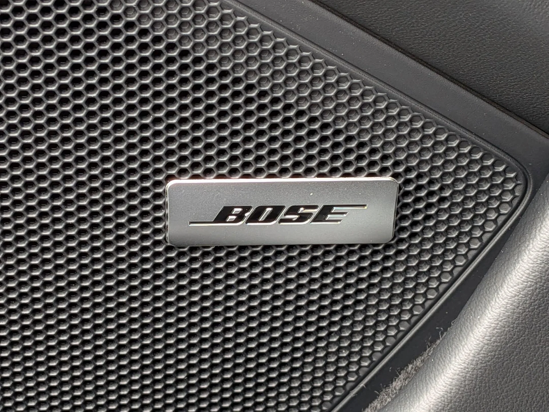 mph023_3810015214_0003014b4eecbf0a8a9406be663e7747x_b72e49439b