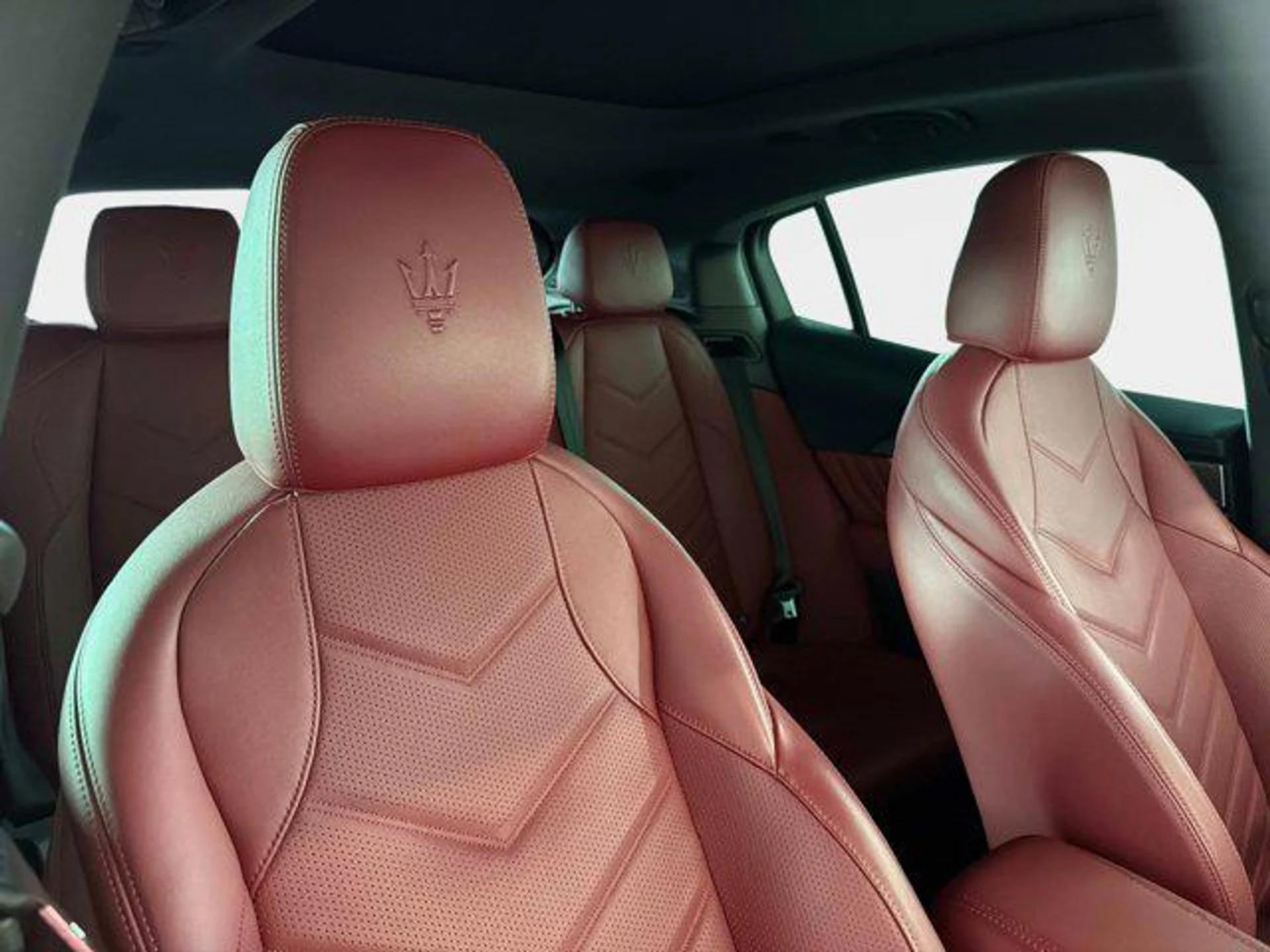 mph023_3810552884_l_D_Cpy2df_T_Fce_Ld_A6_ON_3_Sa_Q_l_Yr_E_2be3cab7fb