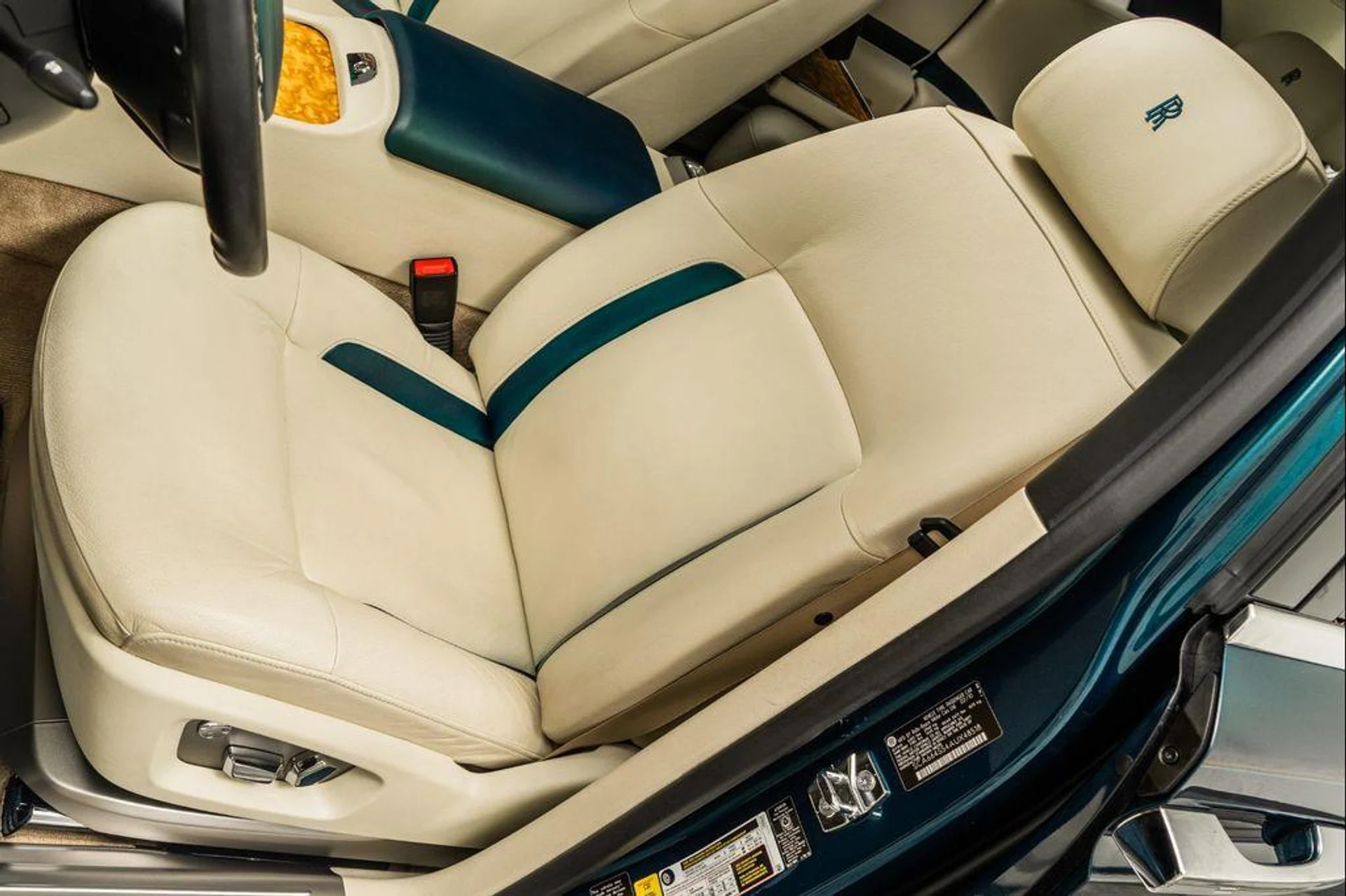 mph023_3812248117_Jq_UE_Gxy_H_Fmf1dc_C1_F_Luwnu5_Yr0_edf436f9f1