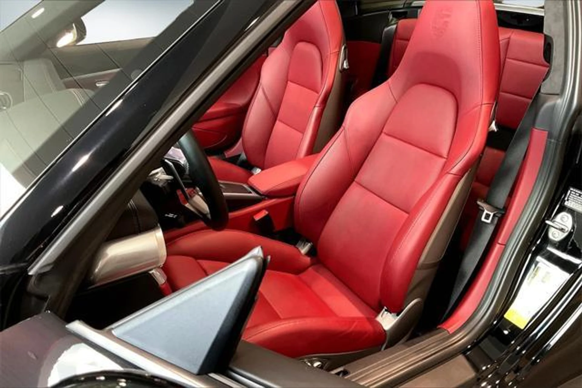 mph023_3812879323_C_If_ba_CY_0i_Xz_Ku6h7_Izq4i_8mt0_e69bd924e3