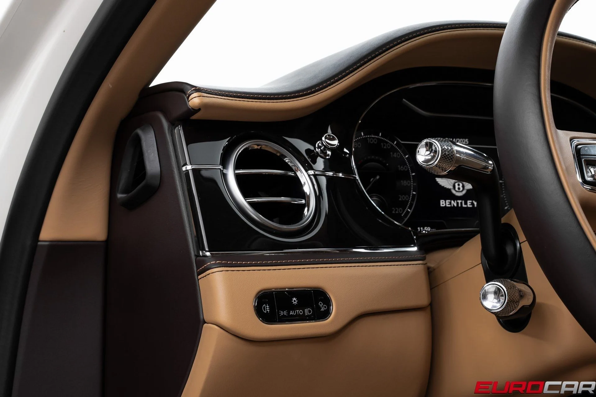 mph023_3820602997_image_24_38c4633444