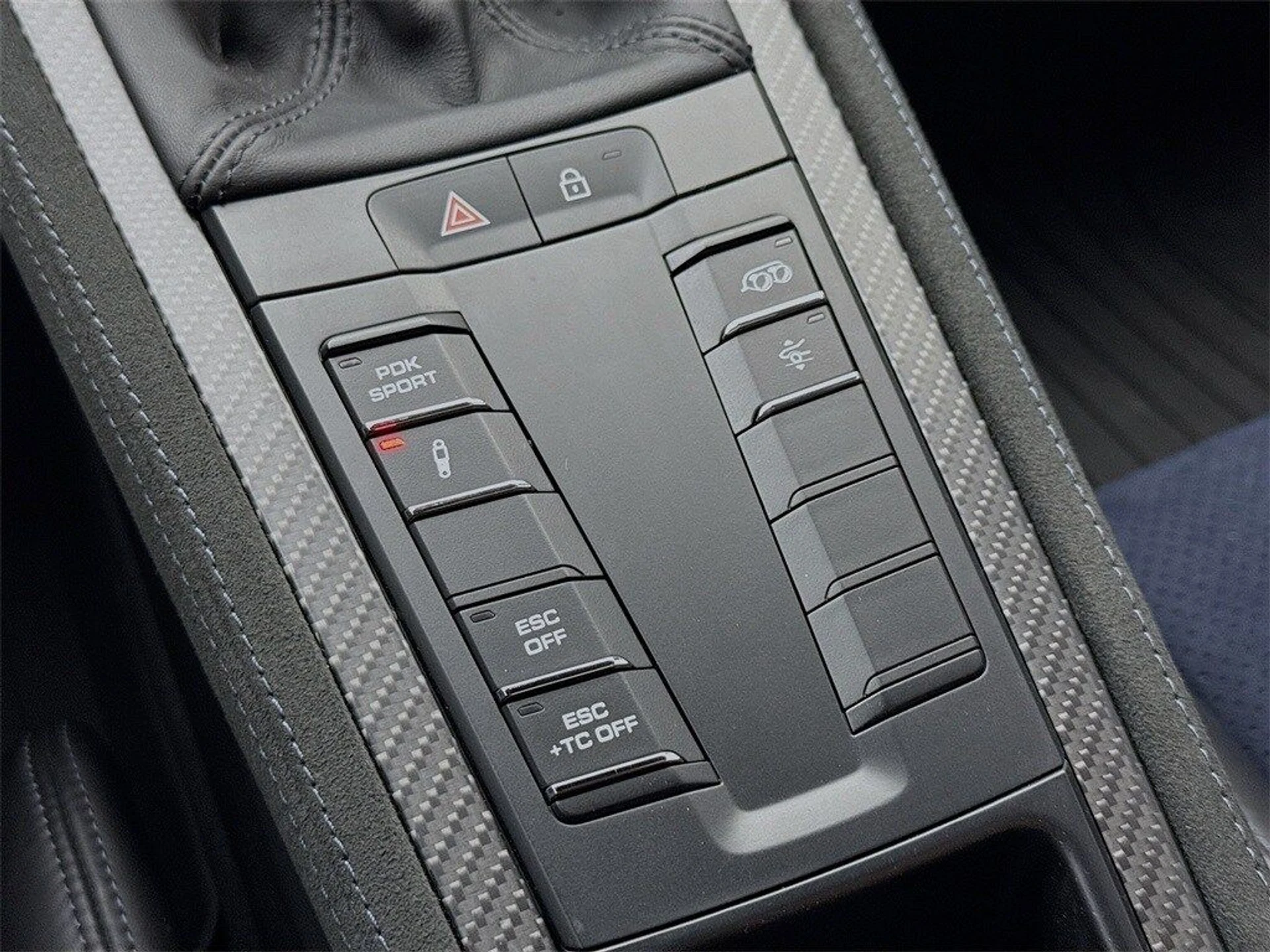 mph023_383297472_9fde85de869a3d684c9605247c8a52f1x_18dc26d85e