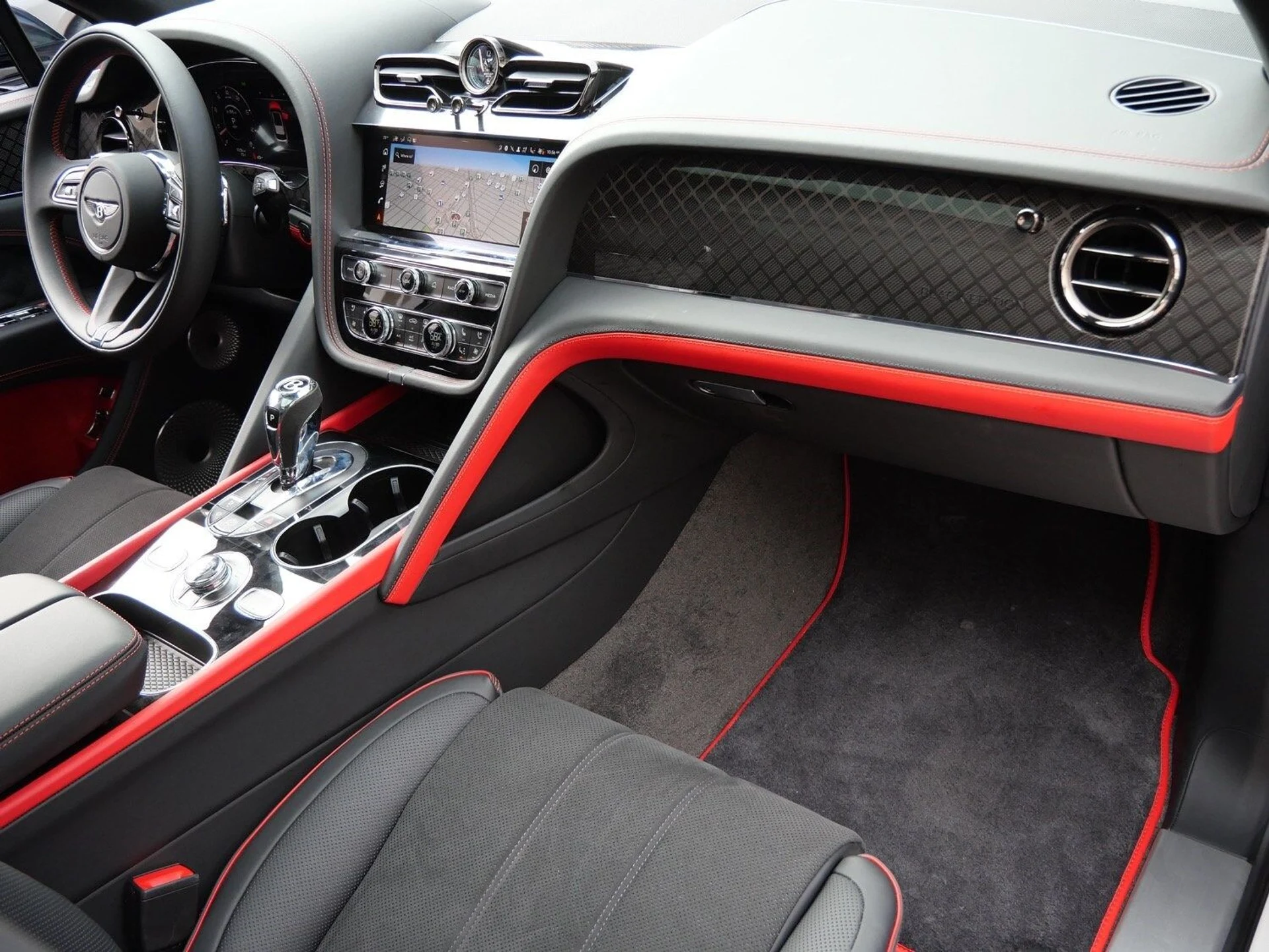 mph023_3833725892_f33a4d0e112c41c457cc0acc31c25a64x_7647f46e41