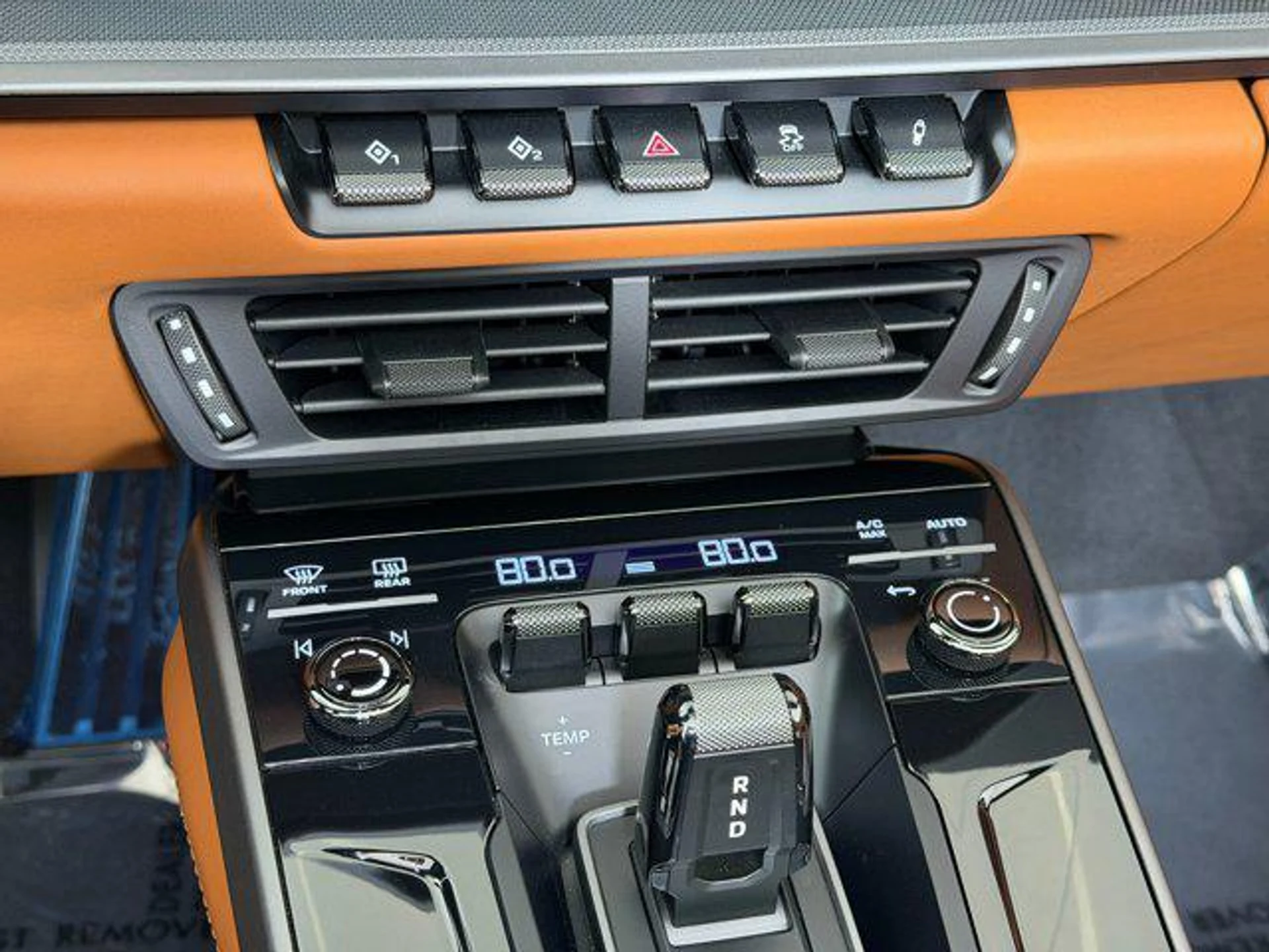 mph023_383558083_apyx1dfli28kl_CE_80_Eawdg3b_S3g_db44ed0a9c