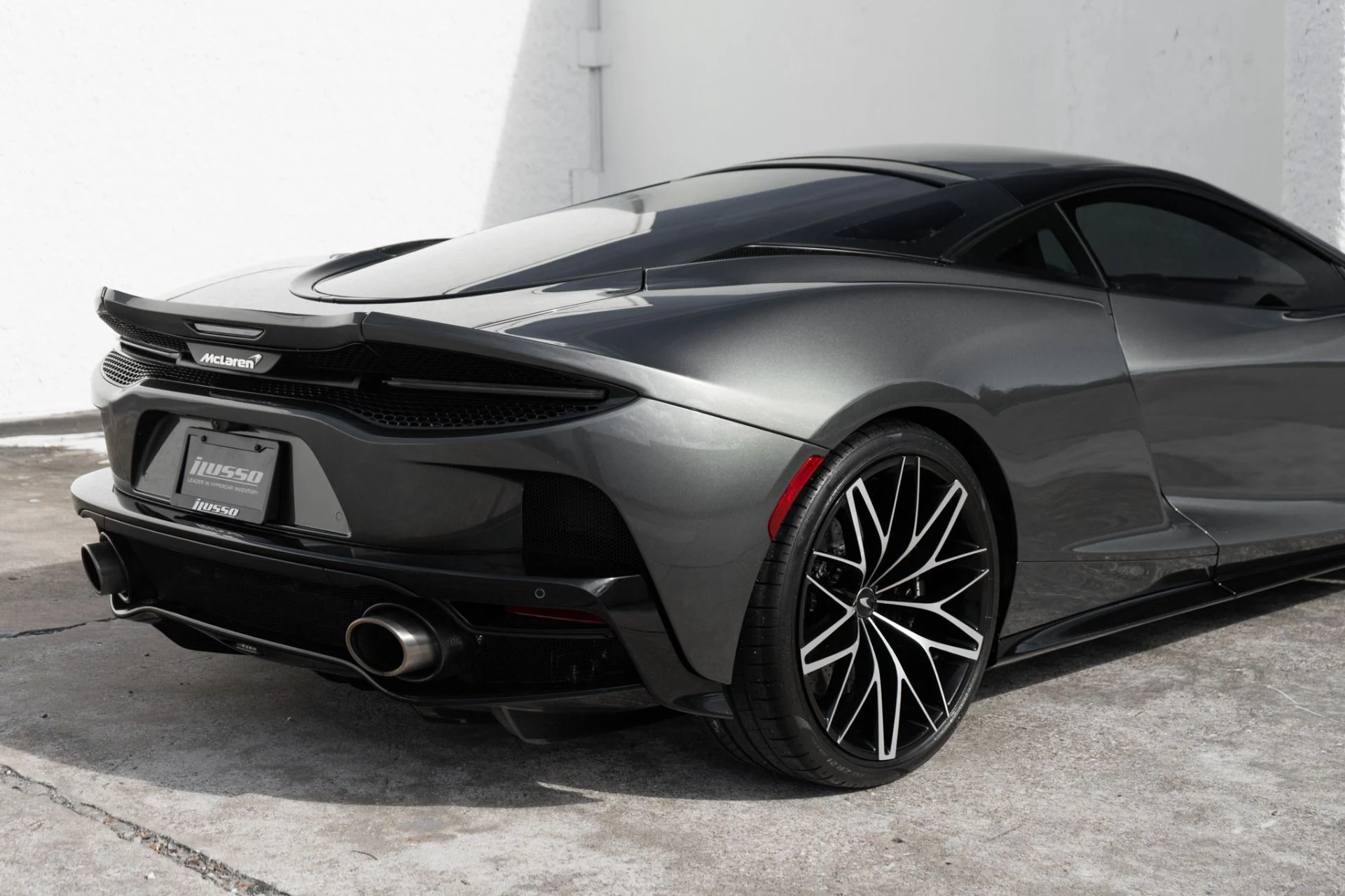 mph023_3837794582_Used_2021_Mc_Laren_GT_1775578978_a558ce7be9