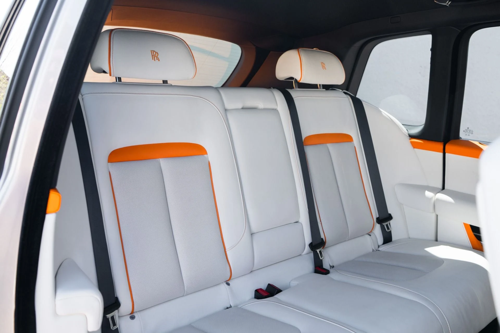 mph023_3845278732_Used_2022_Rolls_Royce_Cullinan_1773433397_95e72014fb