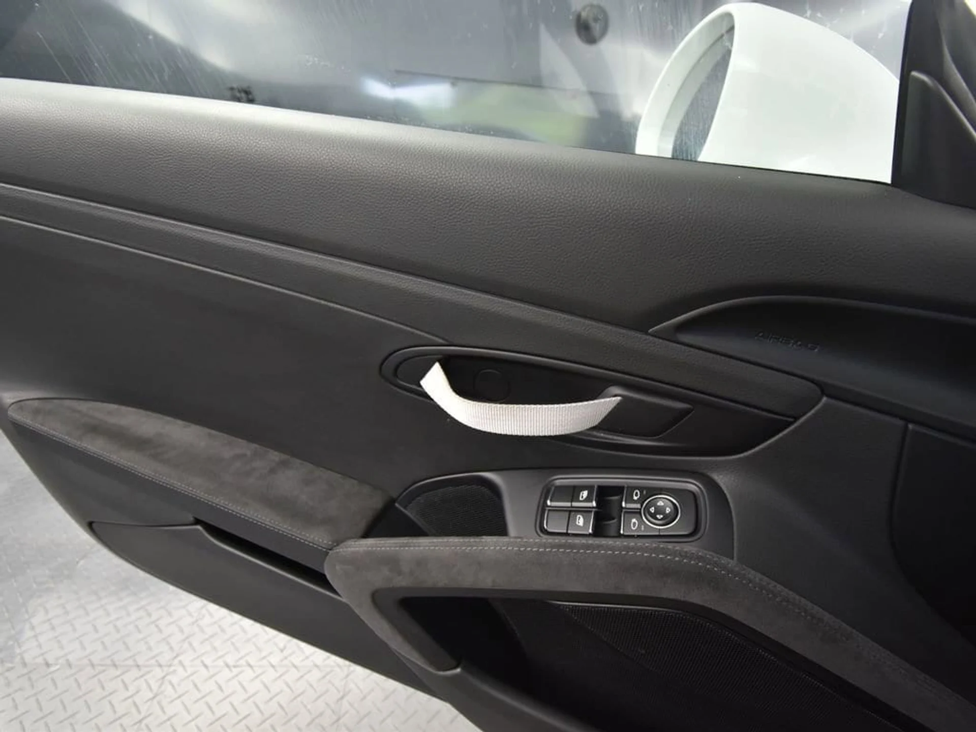 mph023_3845732236_ef3afeaa10781c1a4b2414e9f5836fc0x_e1b9f41ded