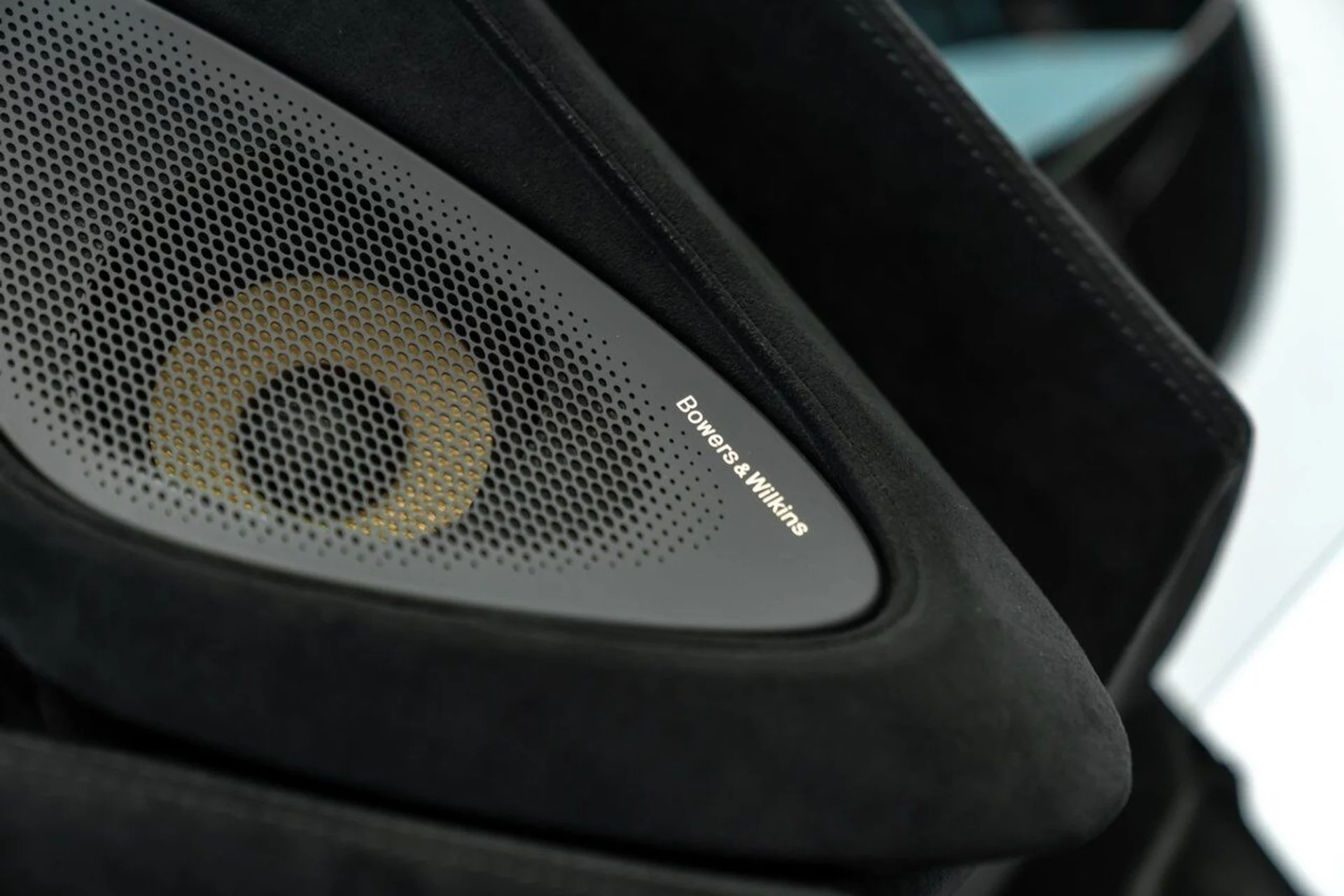 mph023_3849540930_mclaren_600lt_2019_jpg_v_1758918548_a9e4c64f80