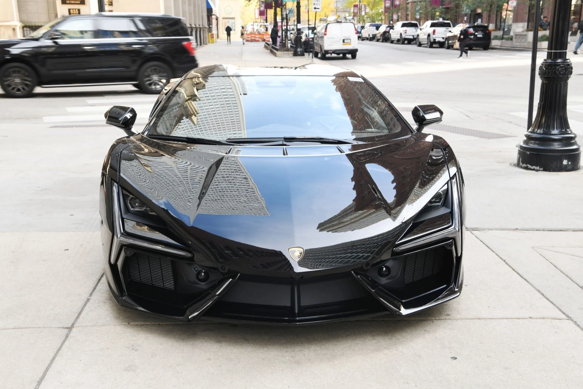 mph023_3852965867_Used_2024_Lamborghini_Revuelto_1730140465_24670e0051