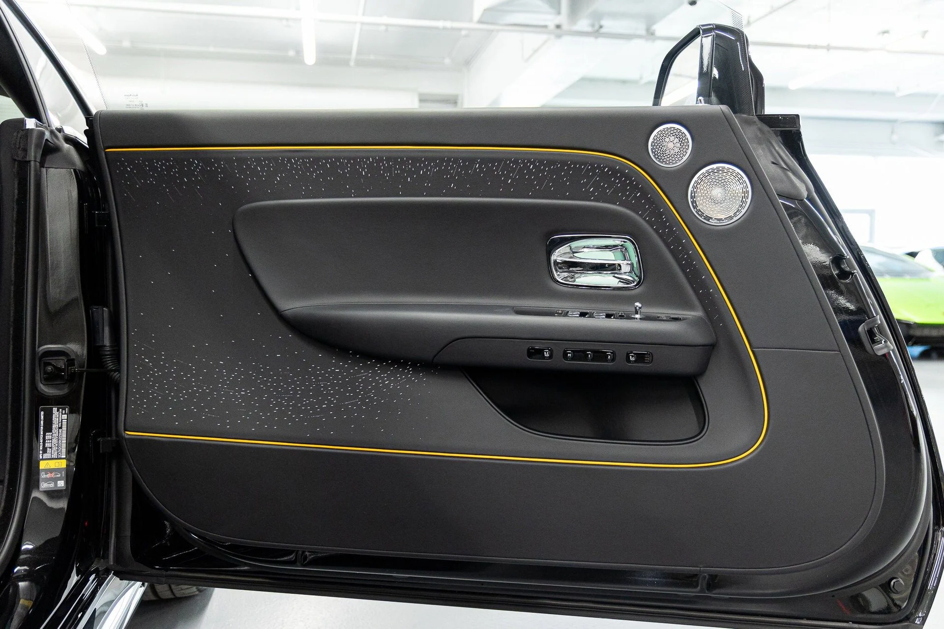 mph023_3864659231_f85dd8527759b5919b19ff1d86668403x_e42d58cac2