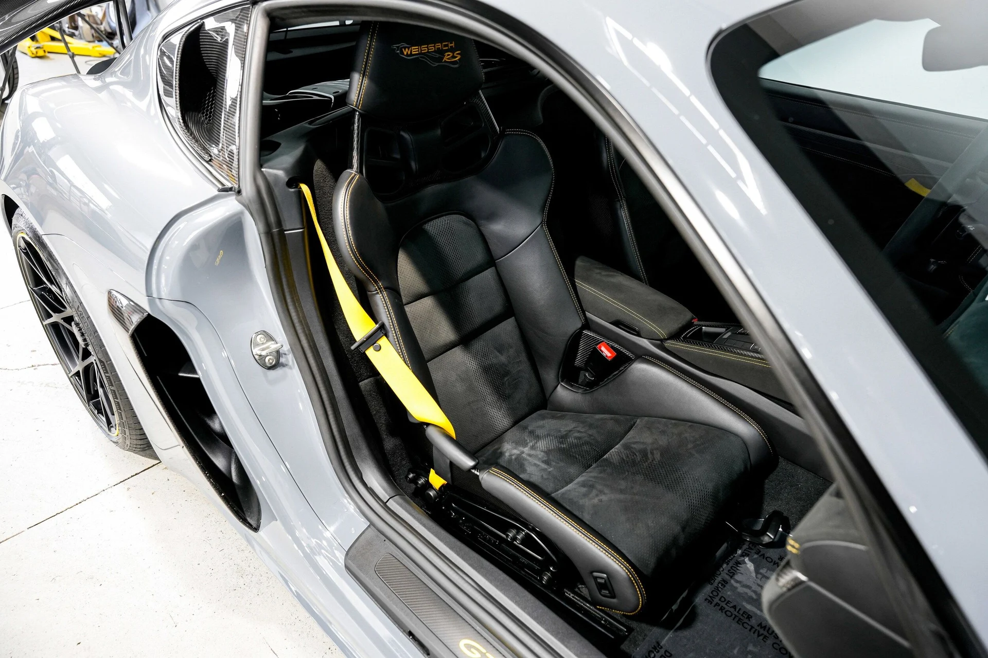 mph023_3864744360_1884c5f49998240d669bd9b1b36f5228x_952aab5c3c