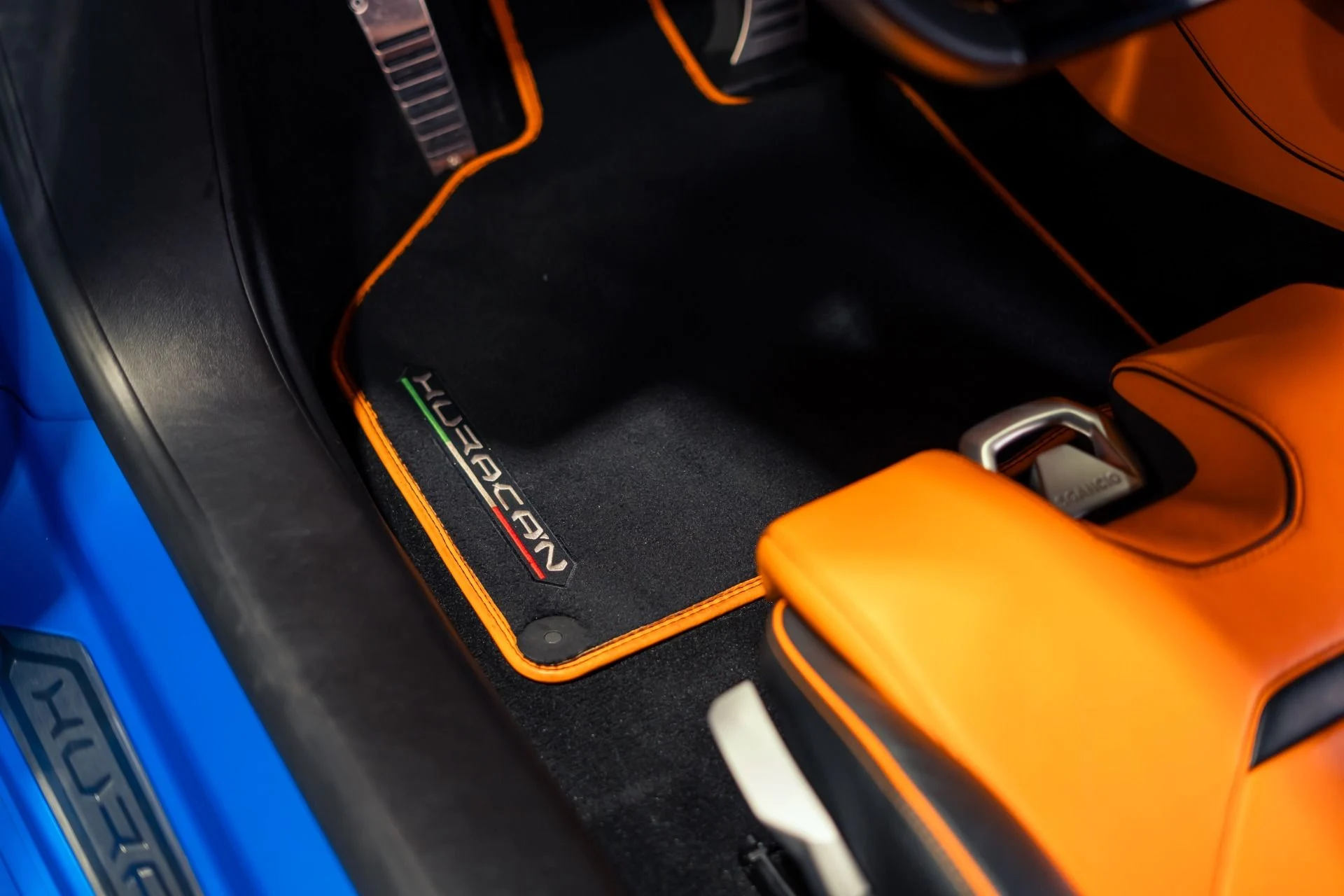 mph023_3866025399_Used_2020_Lamborghini_Huracan_EVO_Blu_Aegeus_Matte_Paint_w_Orange_Leather_Sensonum_Audio_1781118932_27407a9ca9