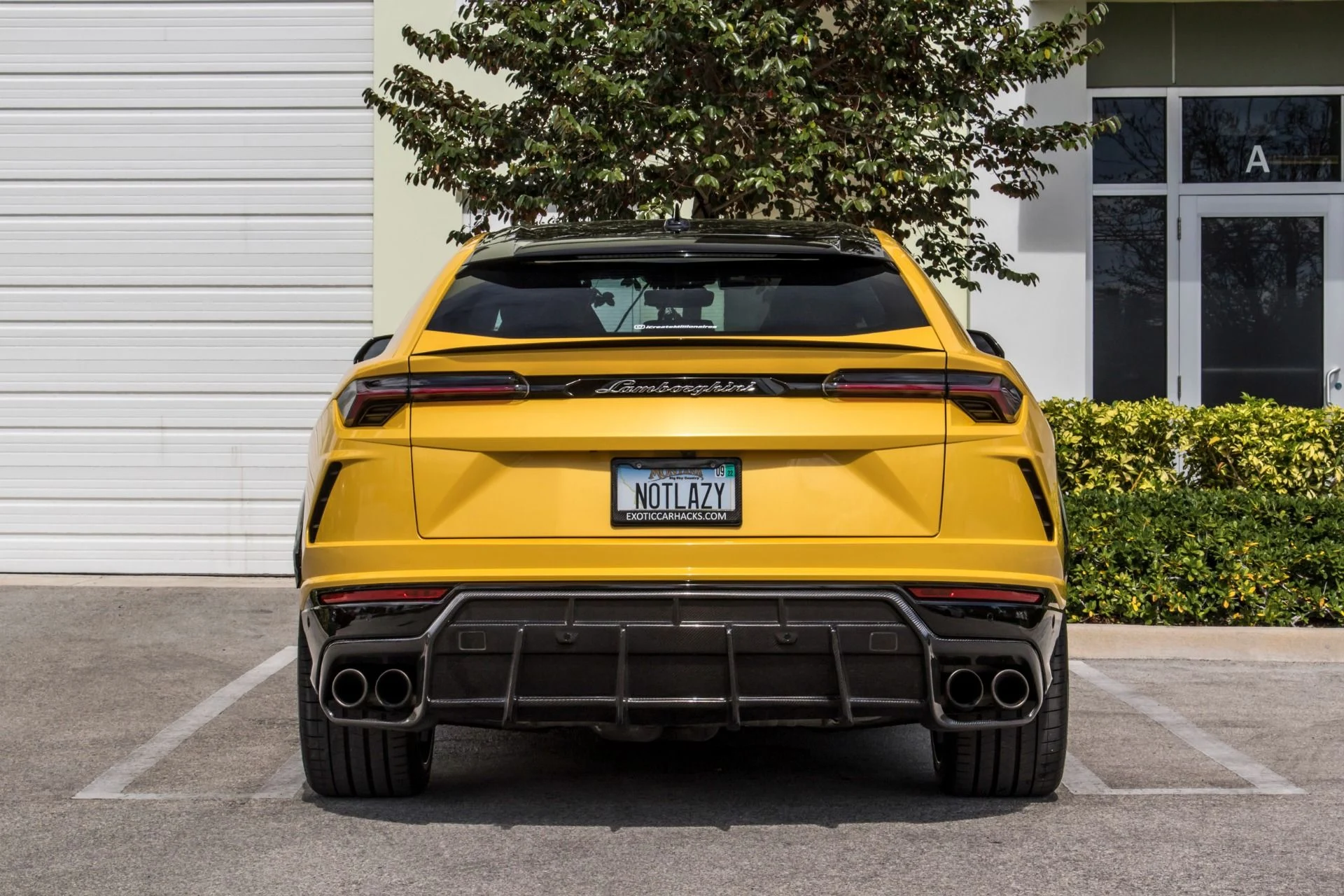 mph023_3869872227_Used_2021_Lamborghini_Urus_Pearl_Capsule_w_Vorsteiner_Carbon_Sensonum_Park_Assist_Pano_Roof_1710450242_fc2fde92c0