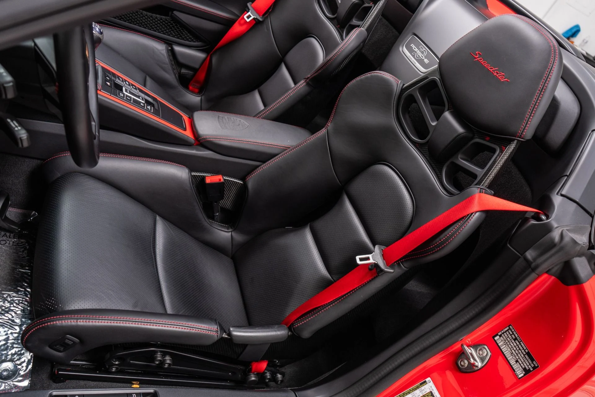 mph023_3871148575_Used_2019_Porsche_911_Speedster_1790632203_86fa3dce08