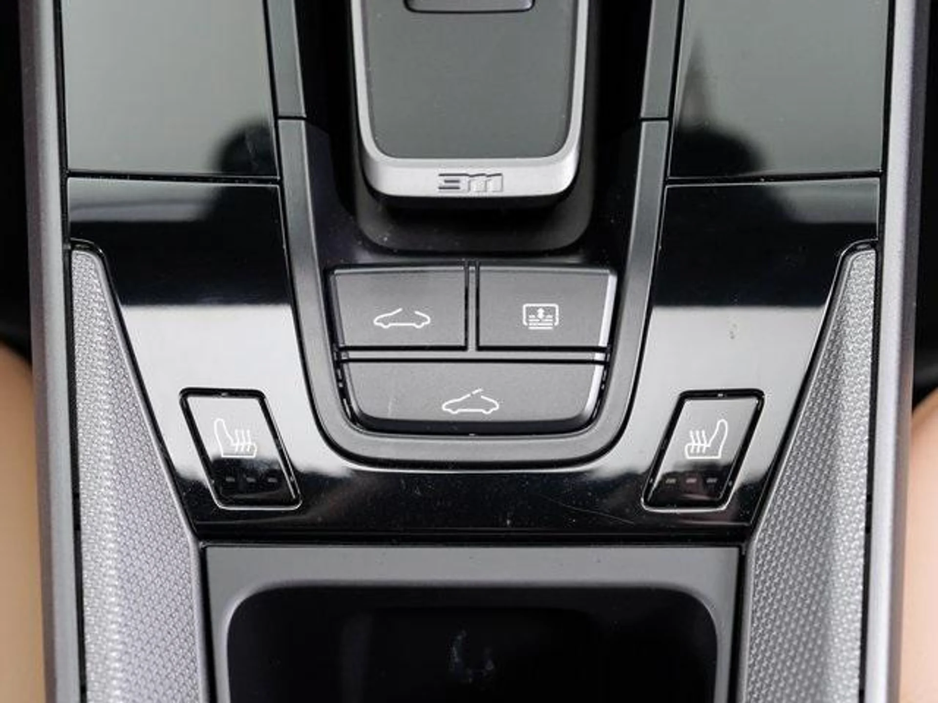 mph023_3872292470_A02_OY_60affk7_Hgx_Z_Bv_Im_A_Dc3s_M0_81906ff26e