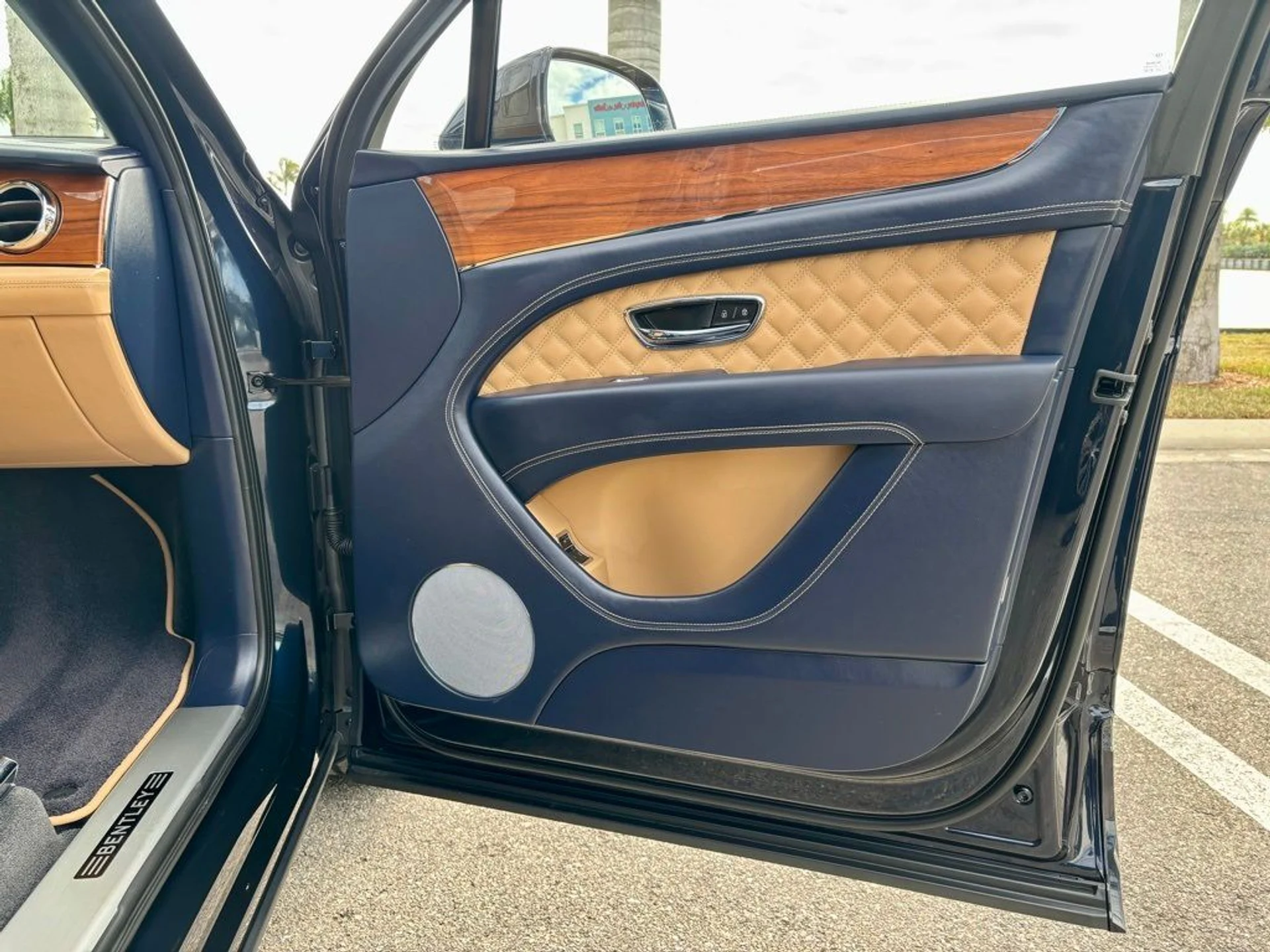 mph023_3874396442_2e7dd7a019d4cc3d5eac45ffa55619fa_241a38f923