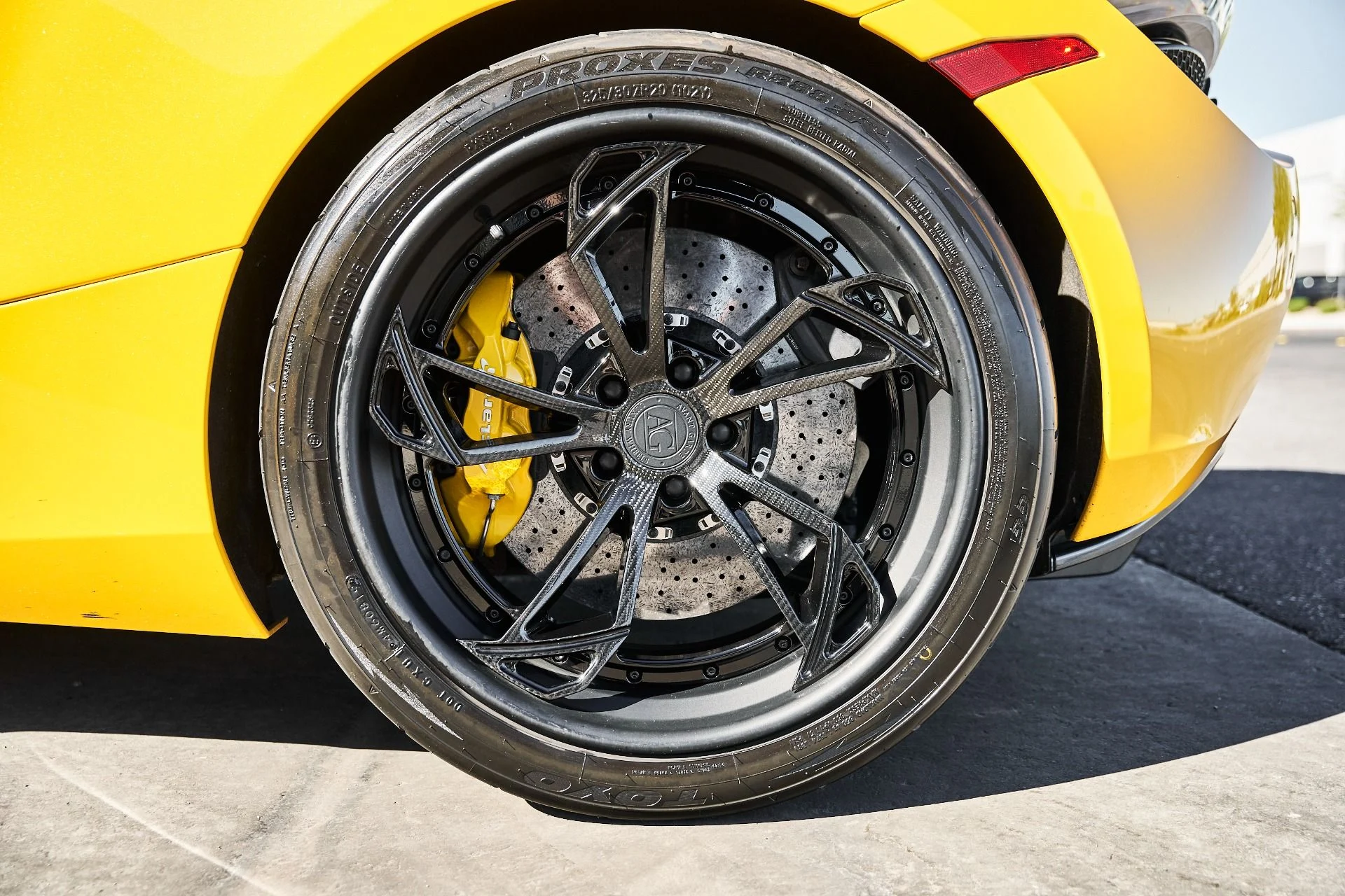 mph023_387688870_Used_2019_Mc_Laren_720_S_1774056685_ee92785de9