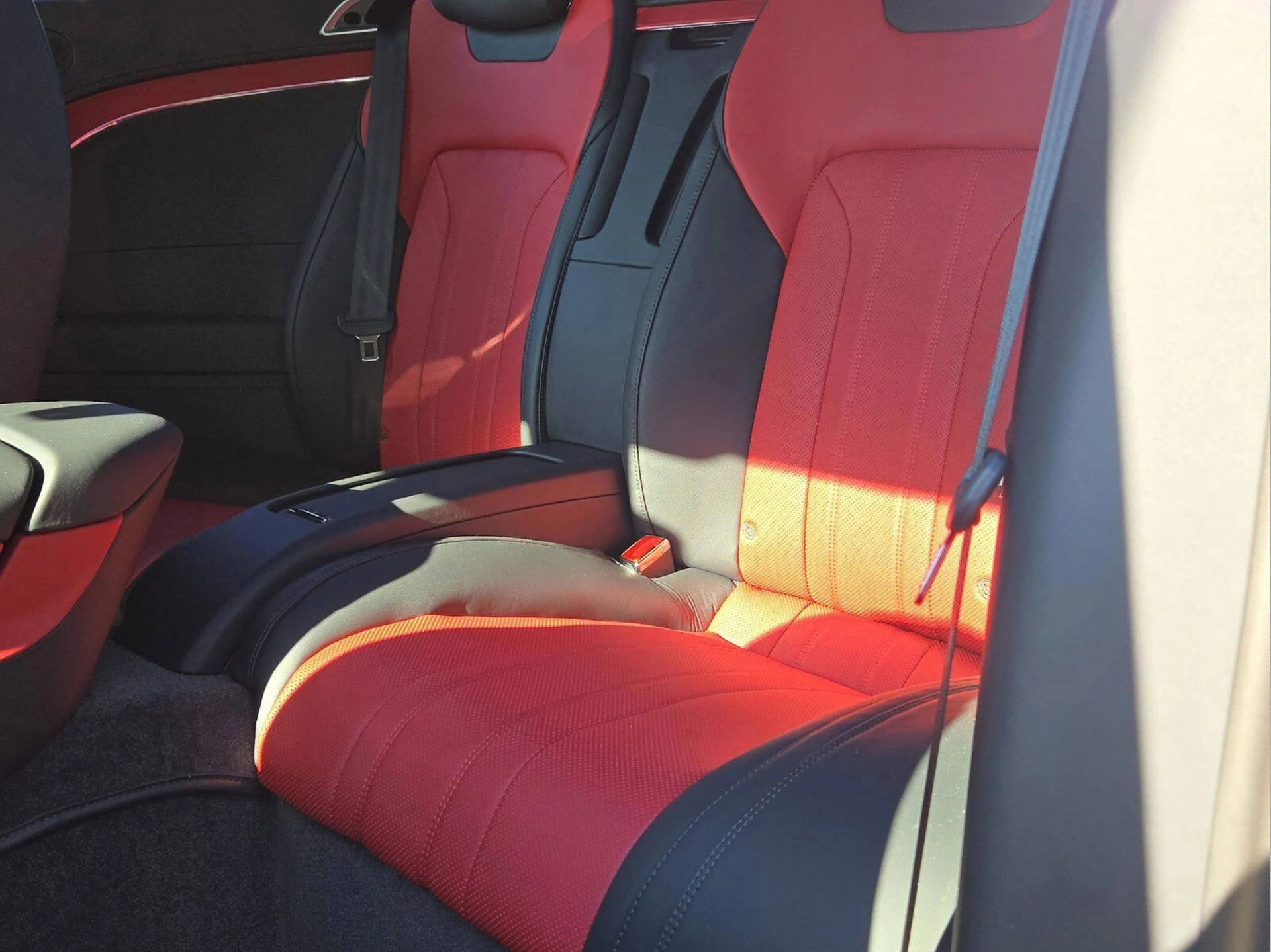 mph023_3877728978_5ef17eae4bcf21cb1c66f73e5067db80x_0c73ff0145