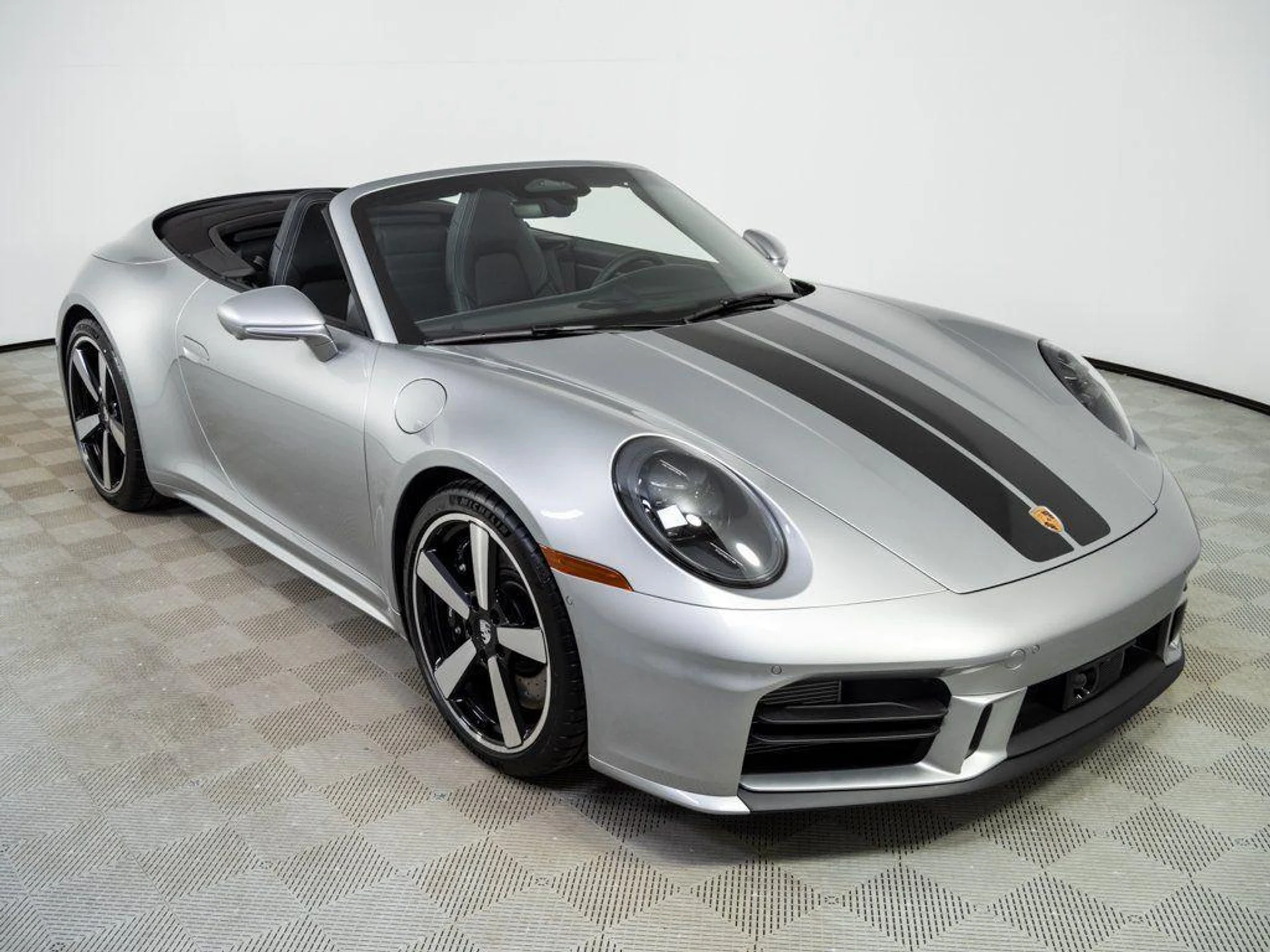 mph023_3885069058_Xt_G4_JU_183_Zbj71nq6_Yf0_T_Ig_SG_No_e38a68a1e2