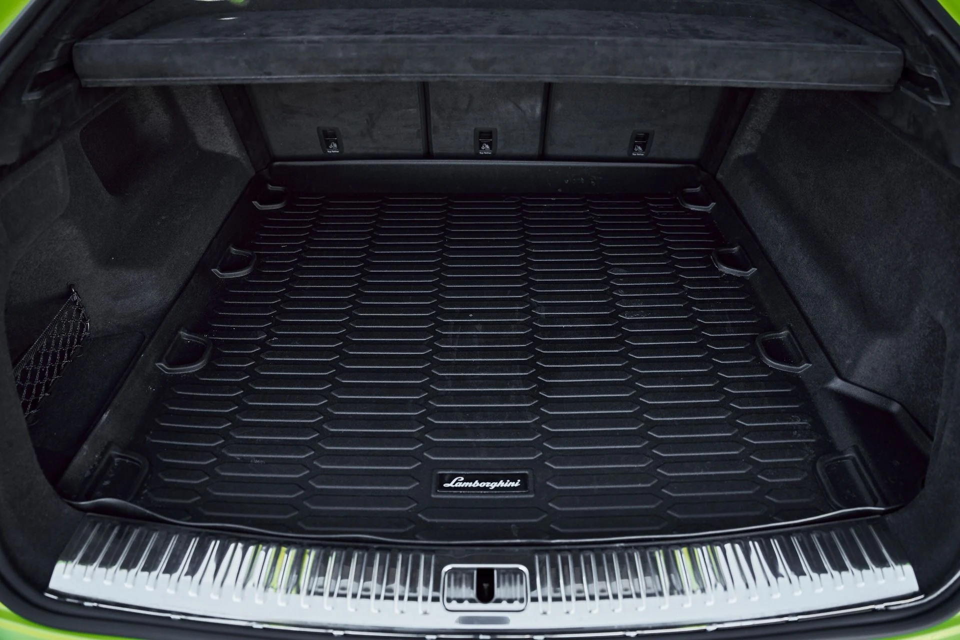 mph023_3892801672_Used_2024_Lamborghini_Urus_Performante_1771724620_664071ce38