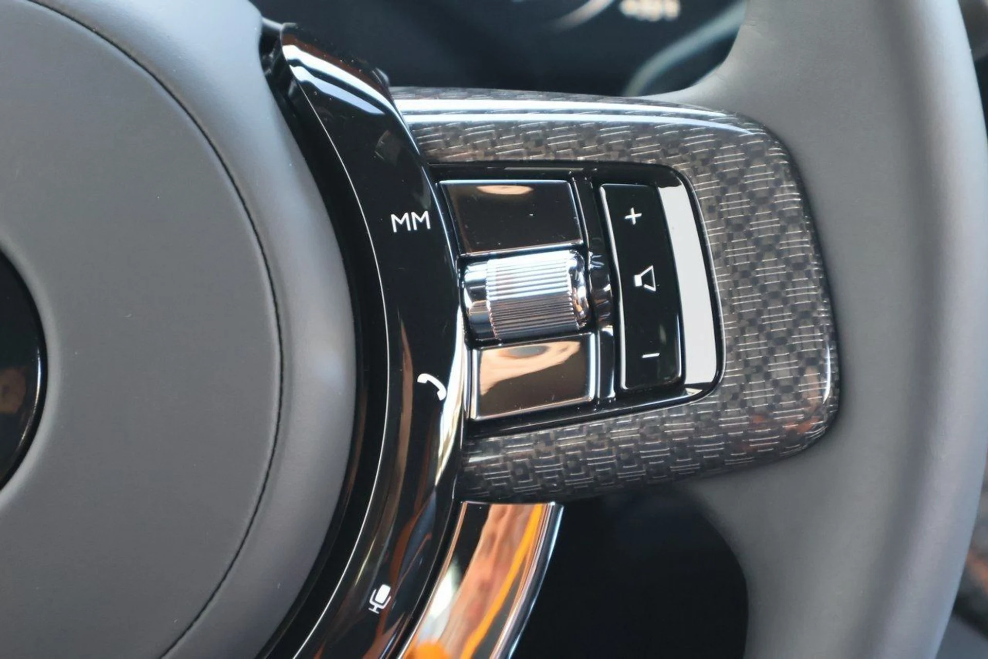 mph023_3893274402_24_501ae4c667