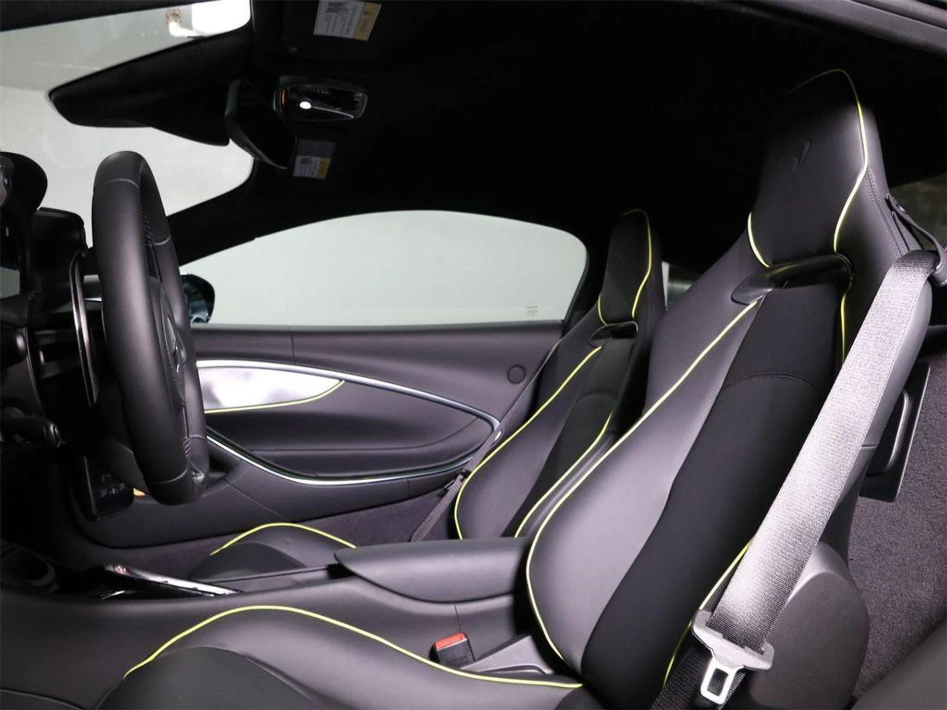 mph023_389966466_ppqu_O0_Qf_TB_Ski9_F_Tm_HC_Nd_G5v0b_E_a45838fdab