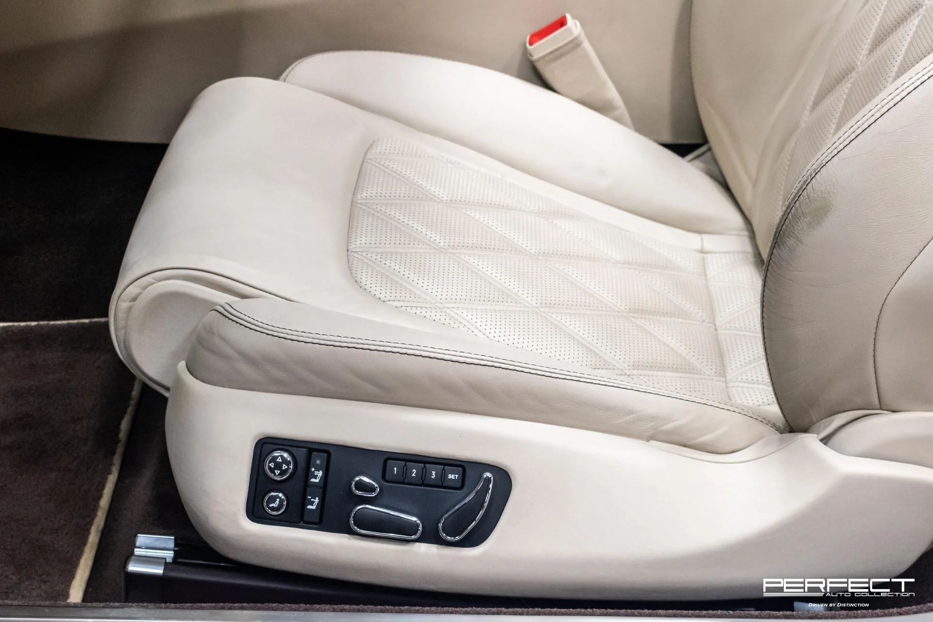 mph023_3899813960_Used_2013_Bentley_Continental_GTC_1715271600_578b0784fa