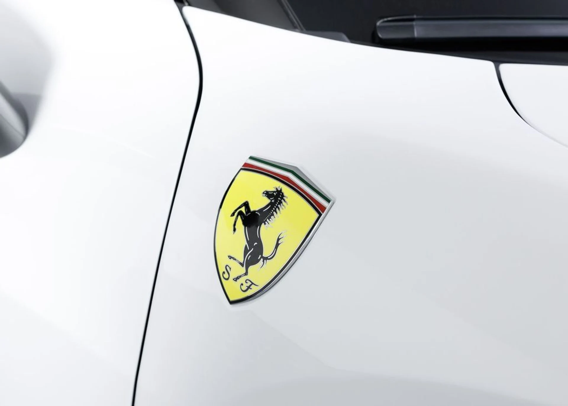 mph023_3913915764_039484c641b1844c64014ad772f14994_0ae6490d01