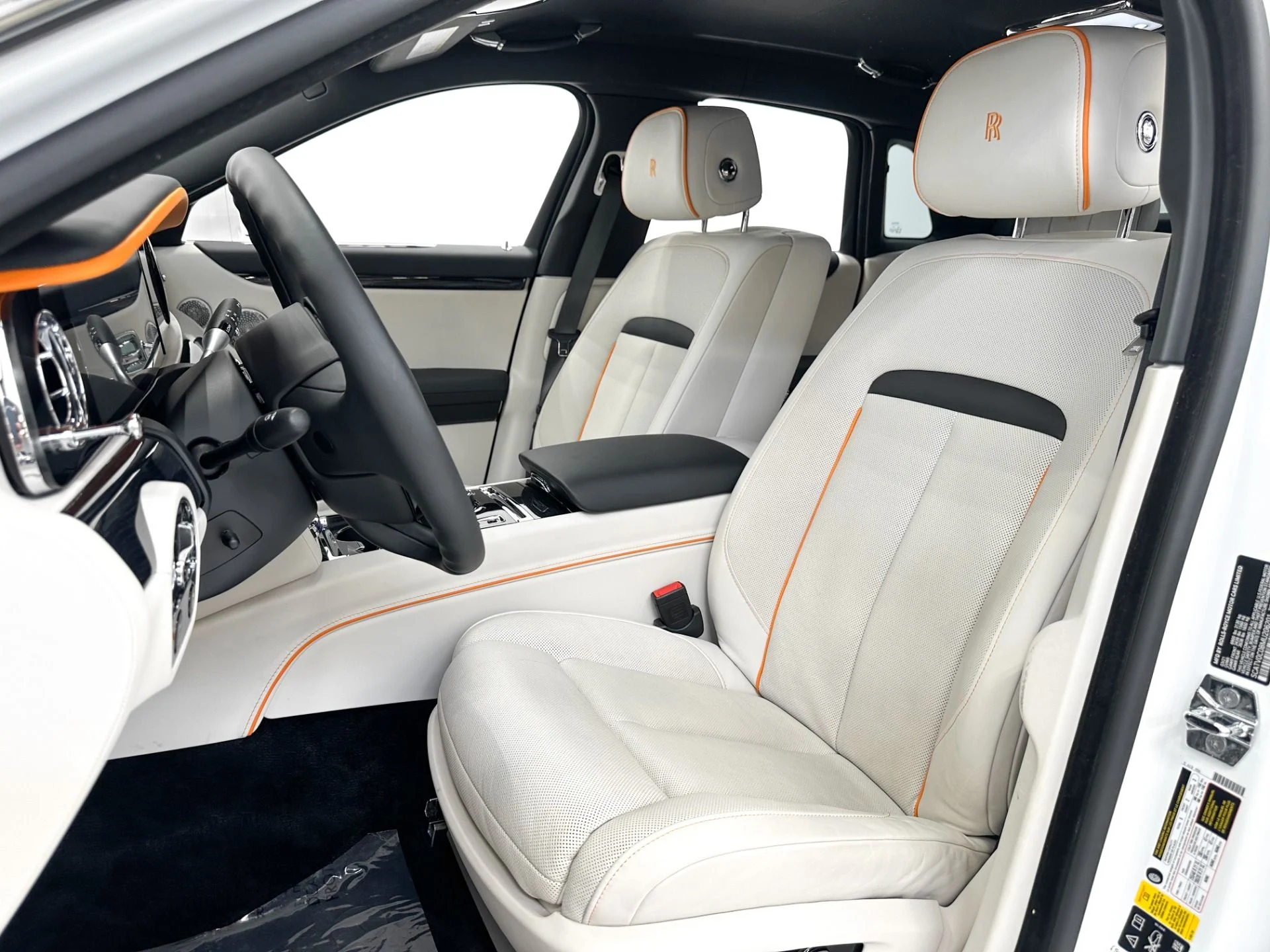 mph023_391579987_Used_2021_Rolls_Royce_Ghost_The_GHOST_Package_Bespoke_Audio_Rear_Seat_Entertainment_1772048409_b9e4d562d1