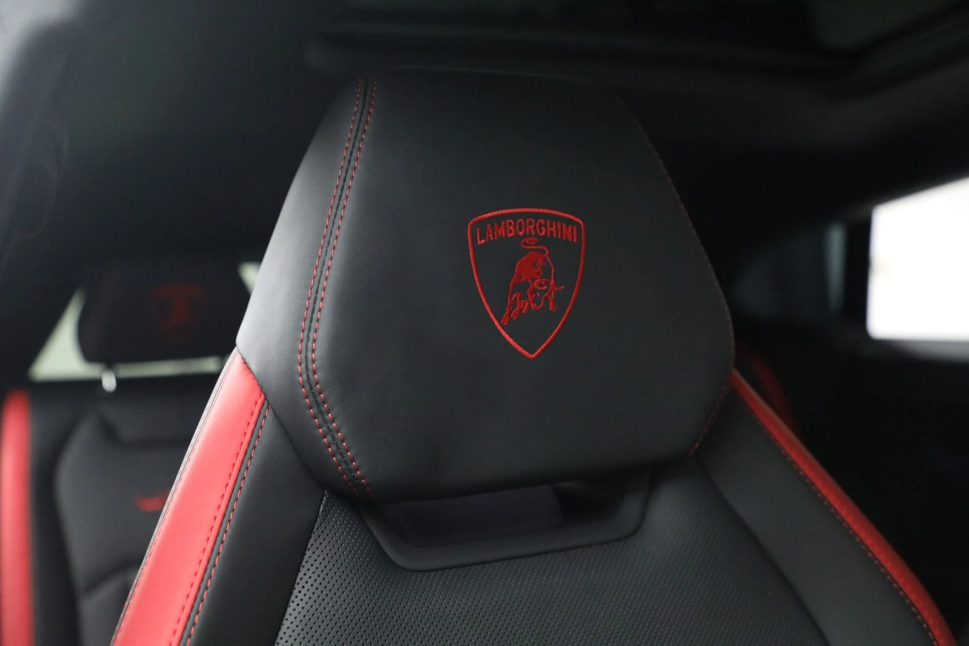 mph023_3917685215_Used_2024_Lamborghini_Urus_Performante_1770476069_24a8473112