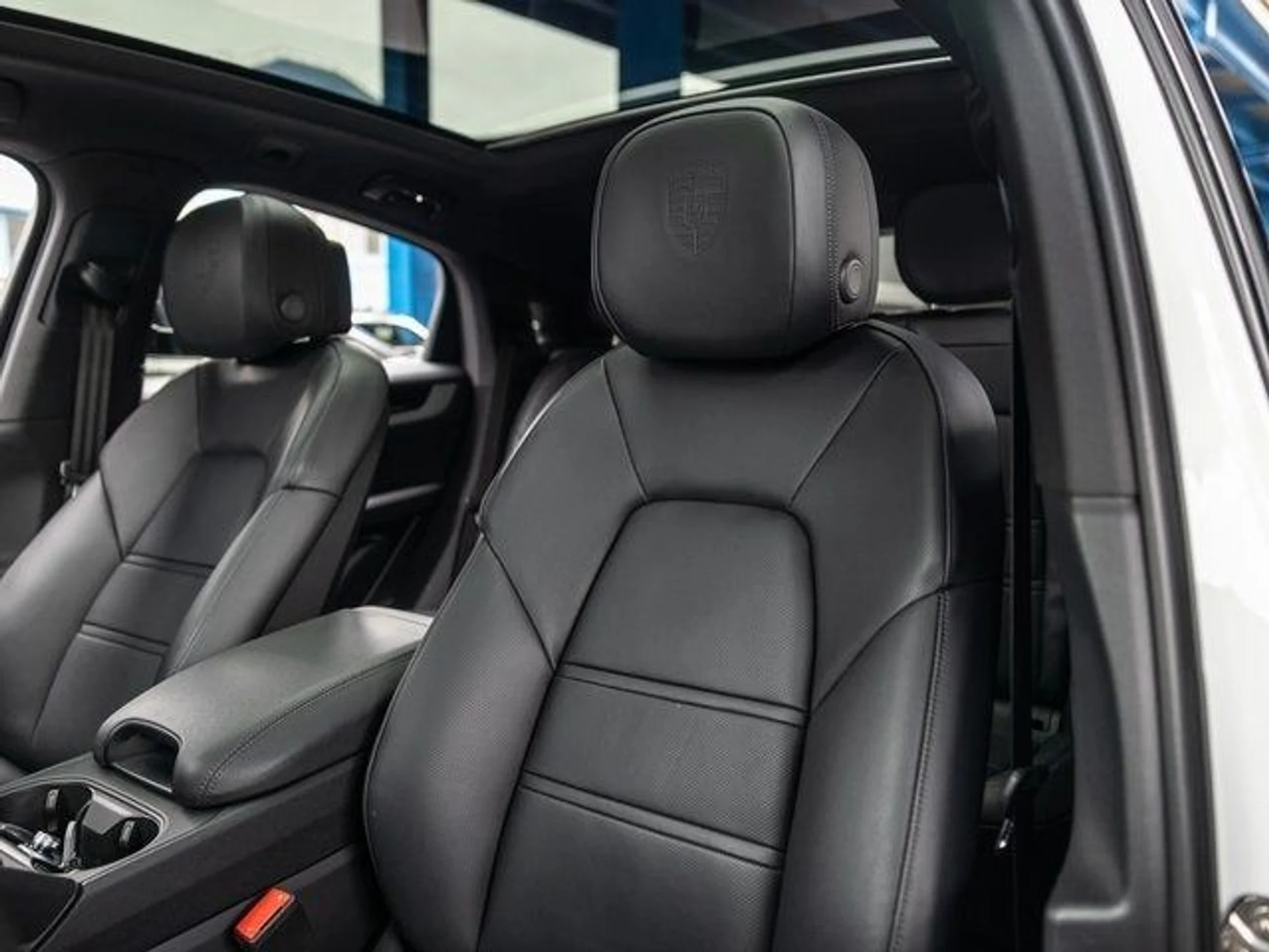 mph023_3921446297_24_664f88cb37