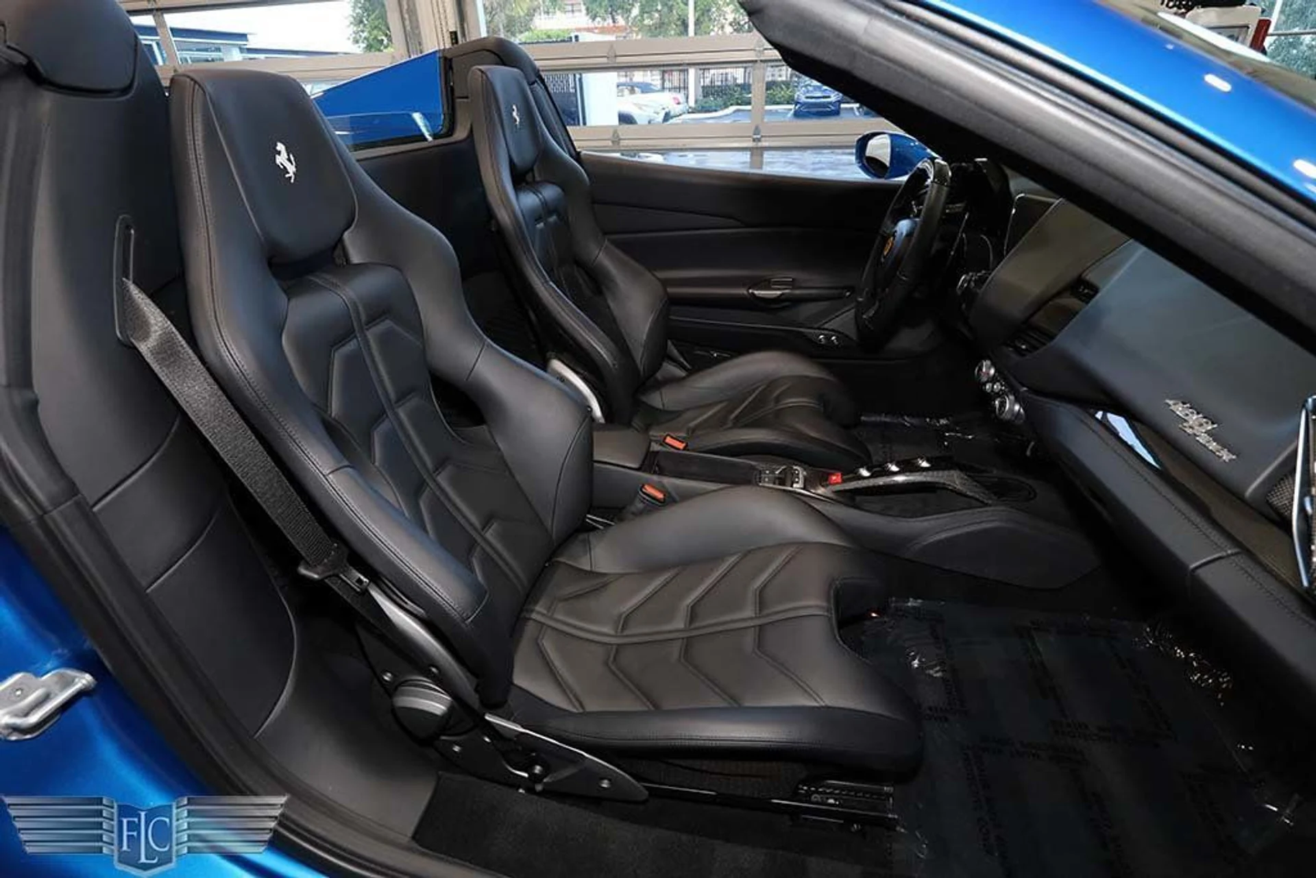 mph023_3924671_used_2018_ferrari_488_spider_convertible_9689_23001785_24_1024_52fa0f410e