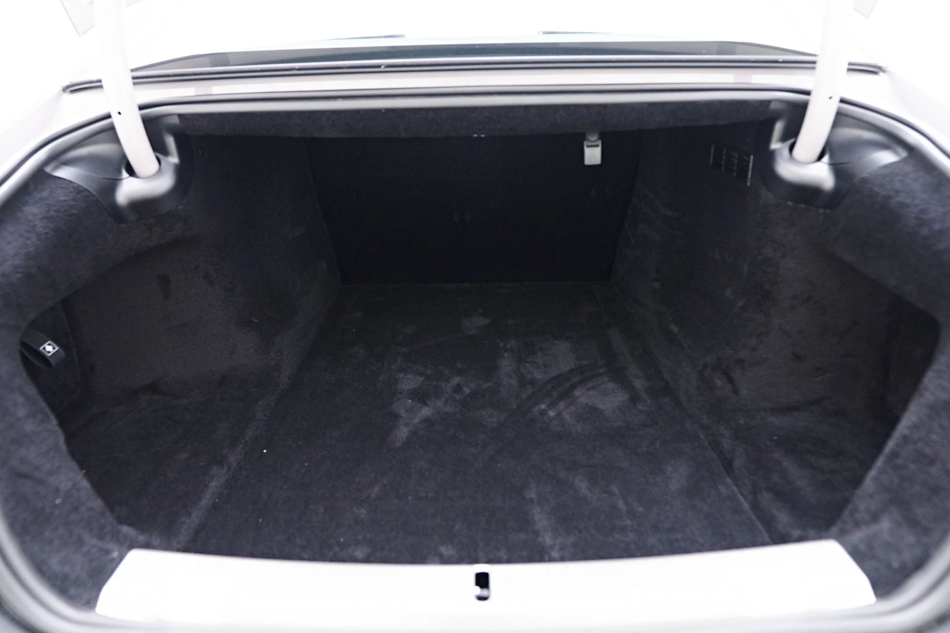 mph023_3938727412_Used_2024_Rolls_Royce_Ghost_Base_1750545537_397f881711