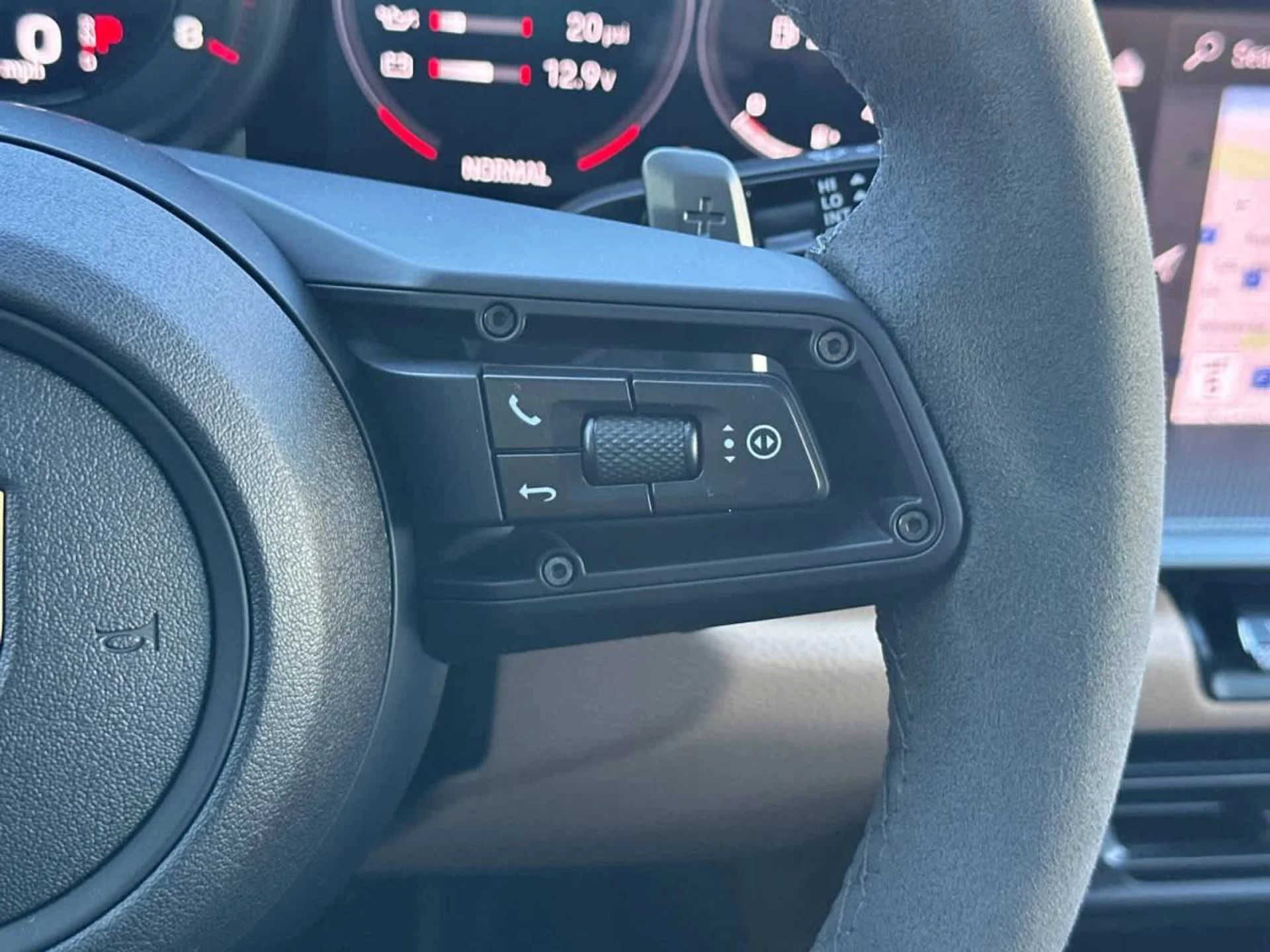 mph023_3944335362_24_ce18f6f61a