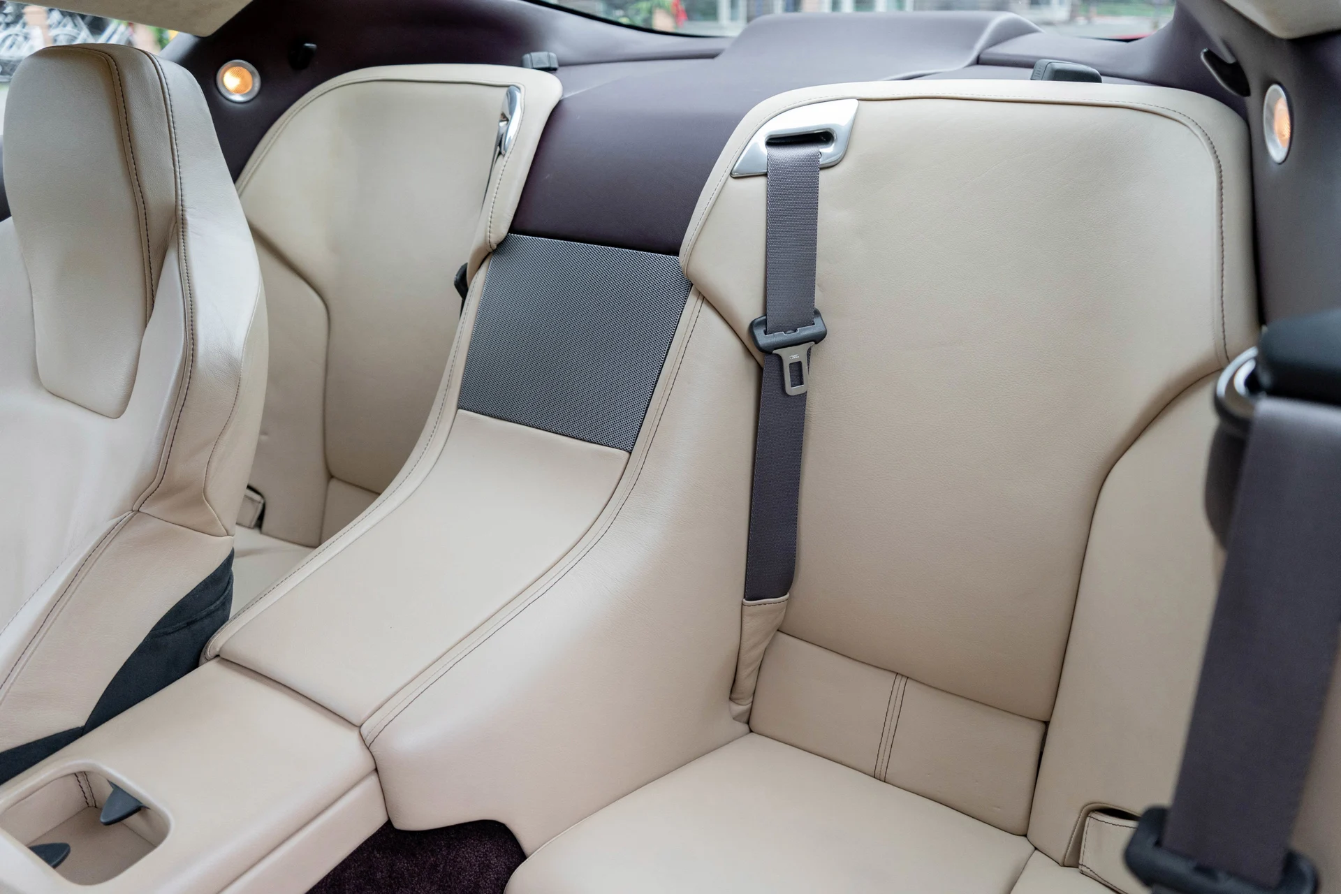 mph023_3946787087_24_66b9f1bf80