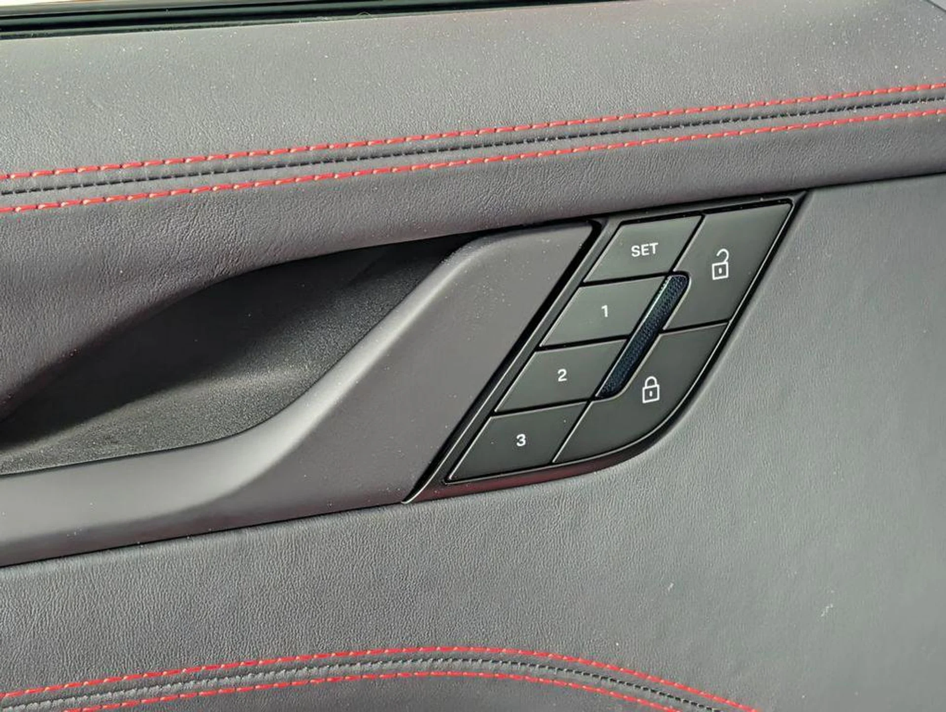 mph023_3957119753_fksjr_Ipp_Ymy_Rt_I7o2z_U_Jigm_E_Po_c9a470cb5d