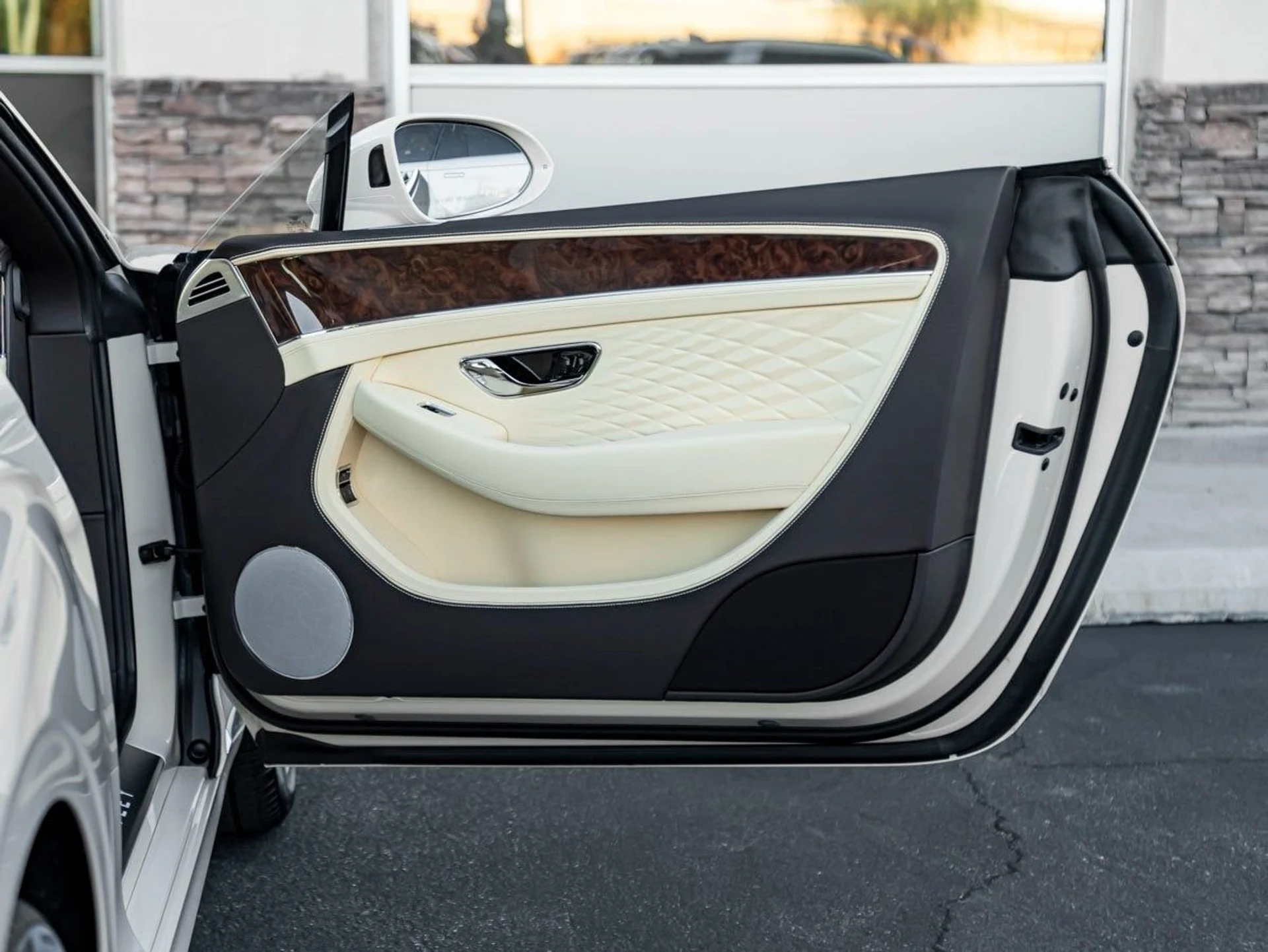 mph023_3961428503_24_894a5067d6