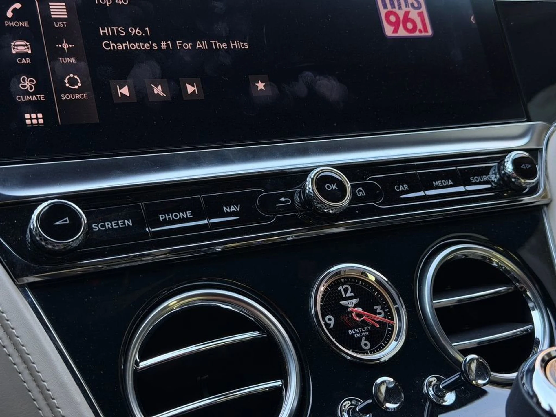 mph023_3961493252_0b403bd18b4449df91568110128d44ec_c3fa502cba