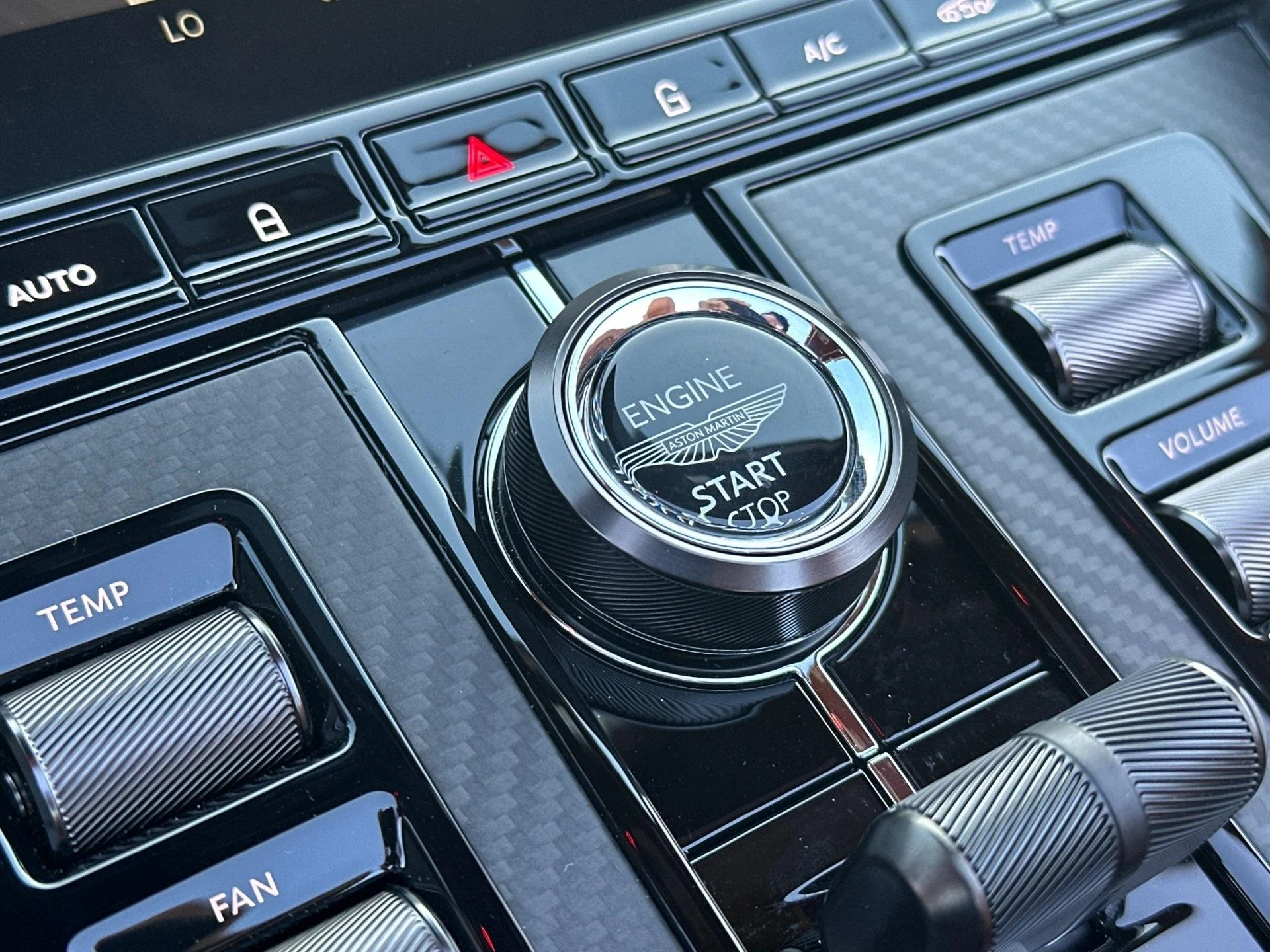 mph023_3965934353_New_2026_Aston_Martin_DB_12_Volante_1764169866_ff088990c1