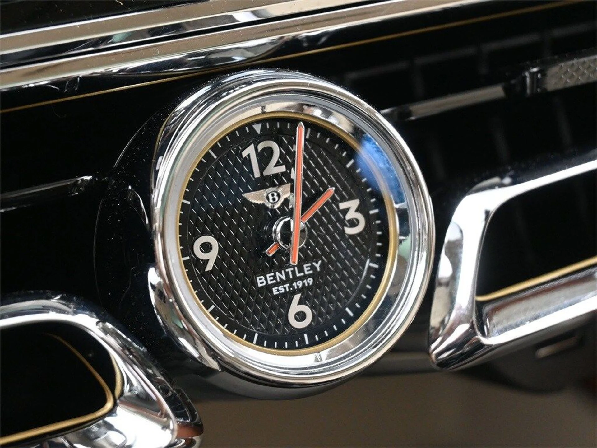 mph023_3971577885_abe16cb32b4c7c00c993c4c1944cf37fx_f15d8ee100