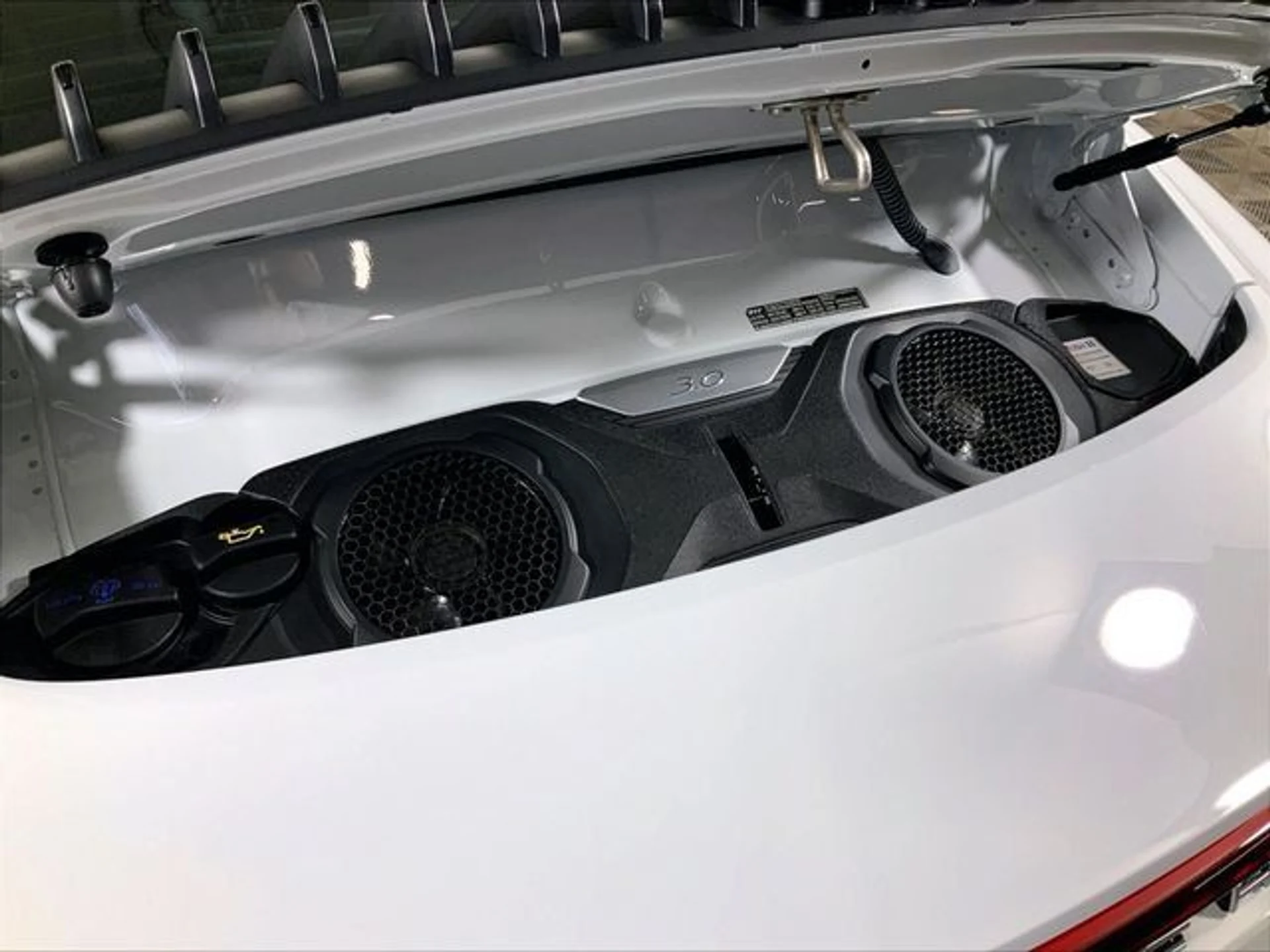 mph023_397978194_76328f77ff5c241c390ddcda6545b49e_300ed4f8a5