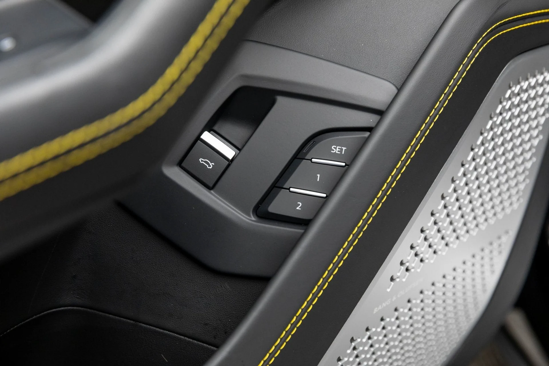 mph023_3979977430_24_011289ac45