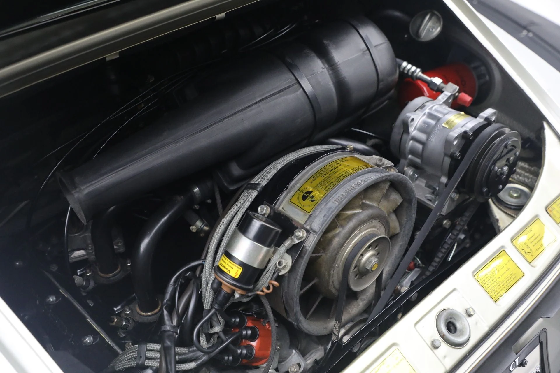 mph023_3992320362_Used_1973_Porsche_911_T_1767979787_b89a7e3219