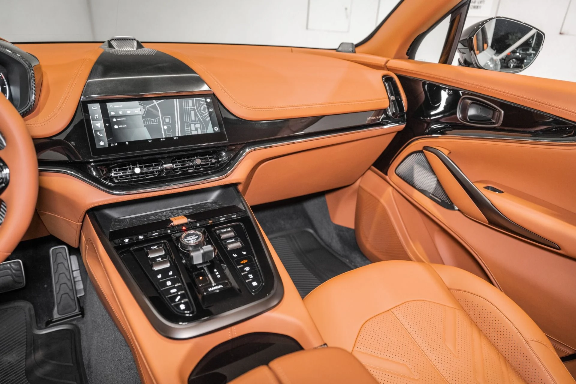 mph023_4019812864_New_2026_Aston_Martin_DBX_S_1780937216_f8396e27ee