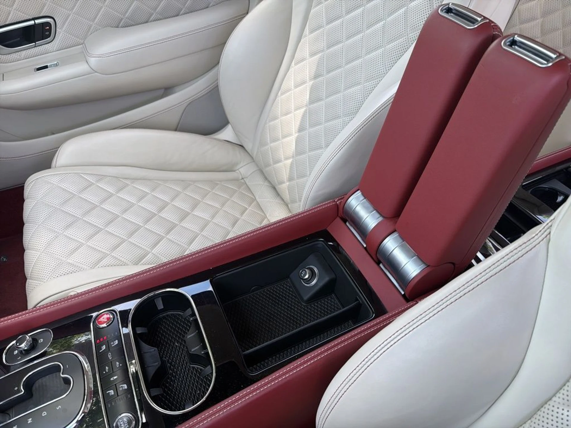 mph023_4020576294_dbzsczflb9u2vqq2iikrc4vjlcf5_87a9eefe0f