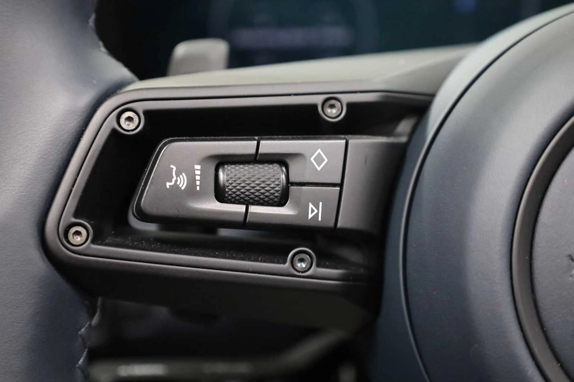 mph023_4031503661_e24297a9ce1ede9125b2d33a85bbe7d9_7b051ec98c