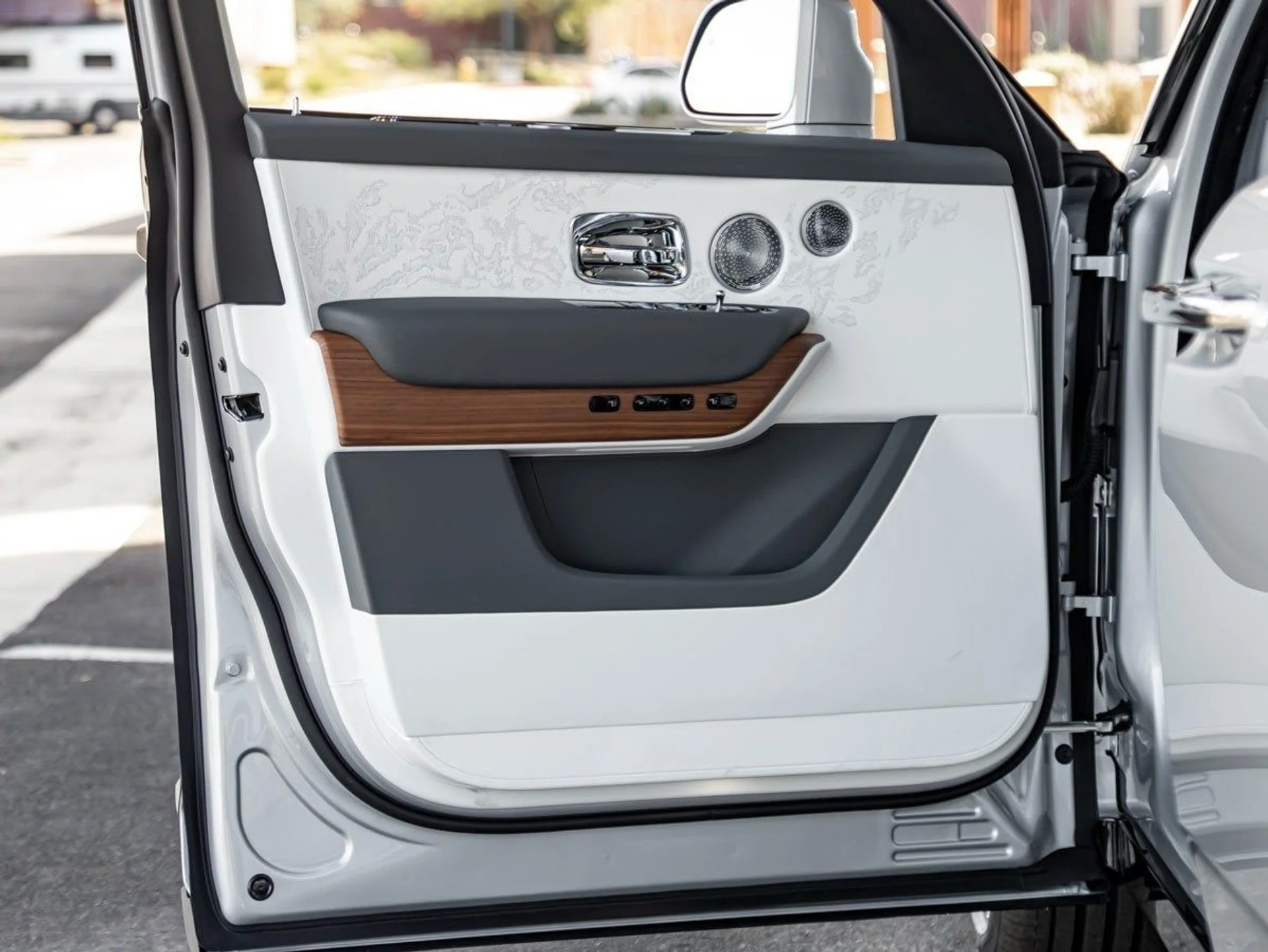 mph023_4032206681_24_68841ea037