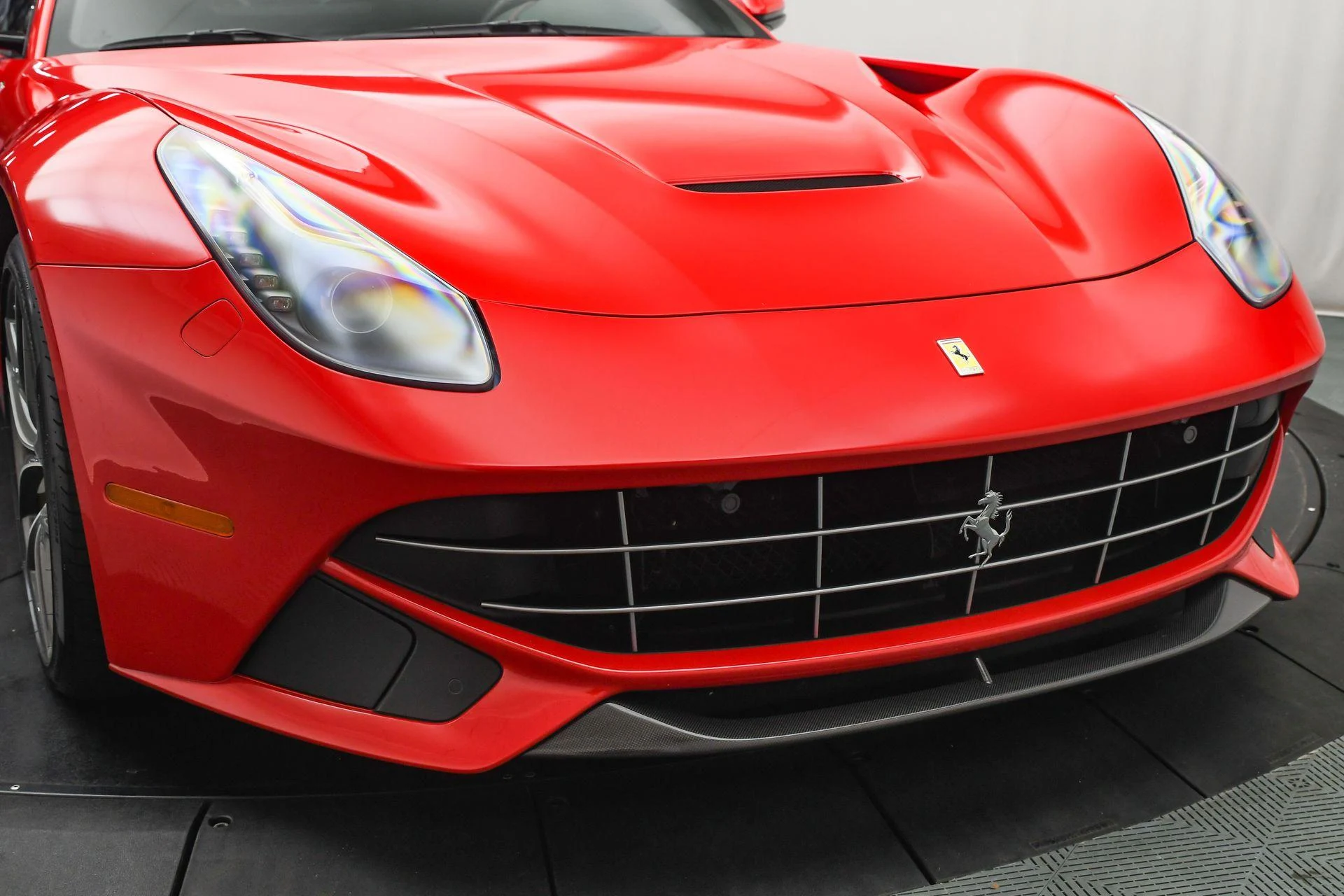 mph023_4038010010_Used_2017_Ferrari_F12_Berlinetta_1757453969_07db9098f2