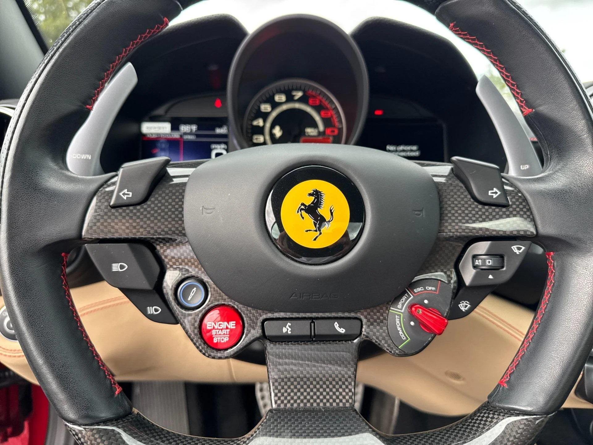 mph023_4041130332_Used_2019_Ferrari_Portofino_1769594640_5ab658f64b