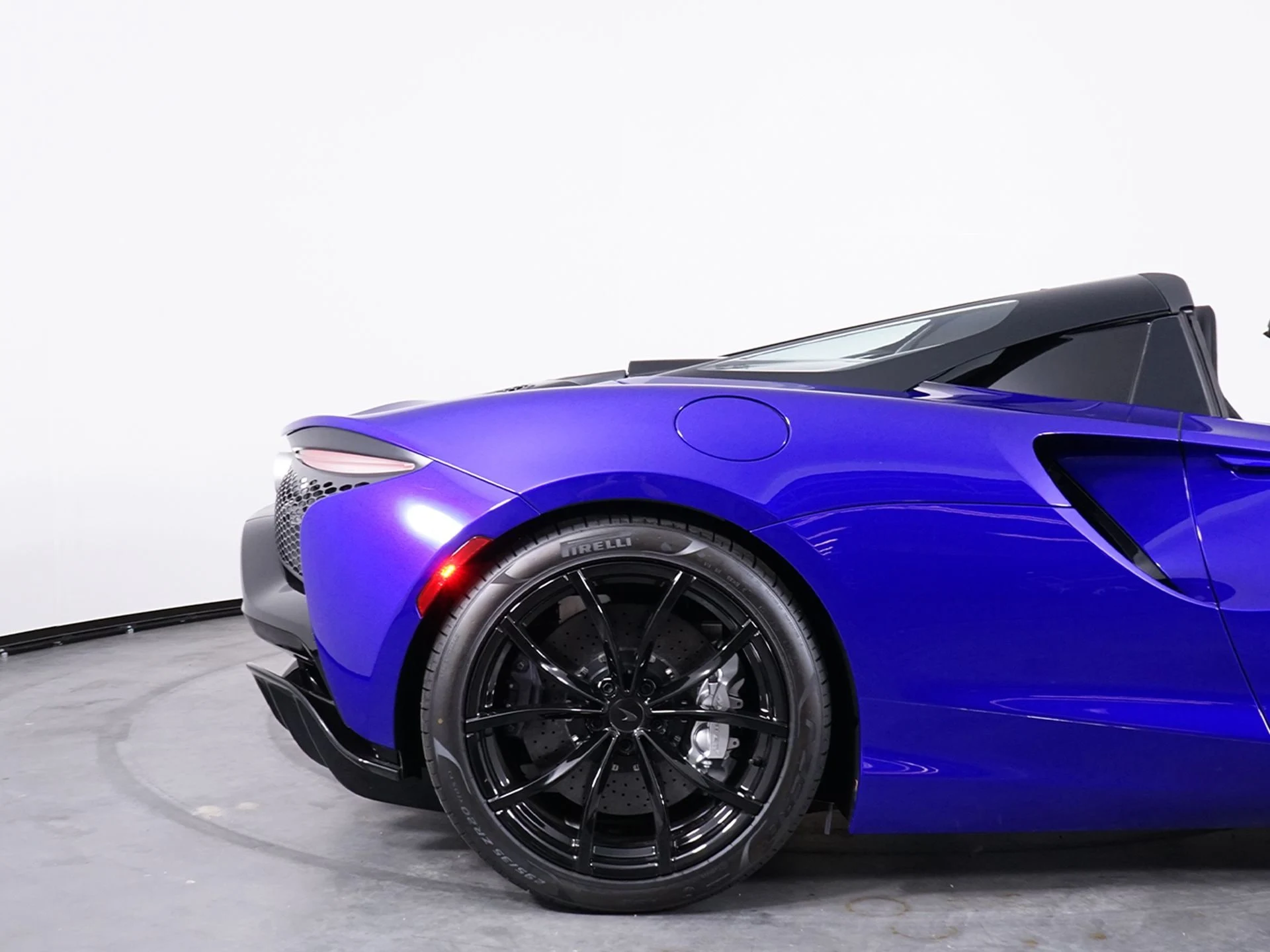 mph023_4041281856_0d0018bb588a0574cbcc9676b282487bx_675d8c6198